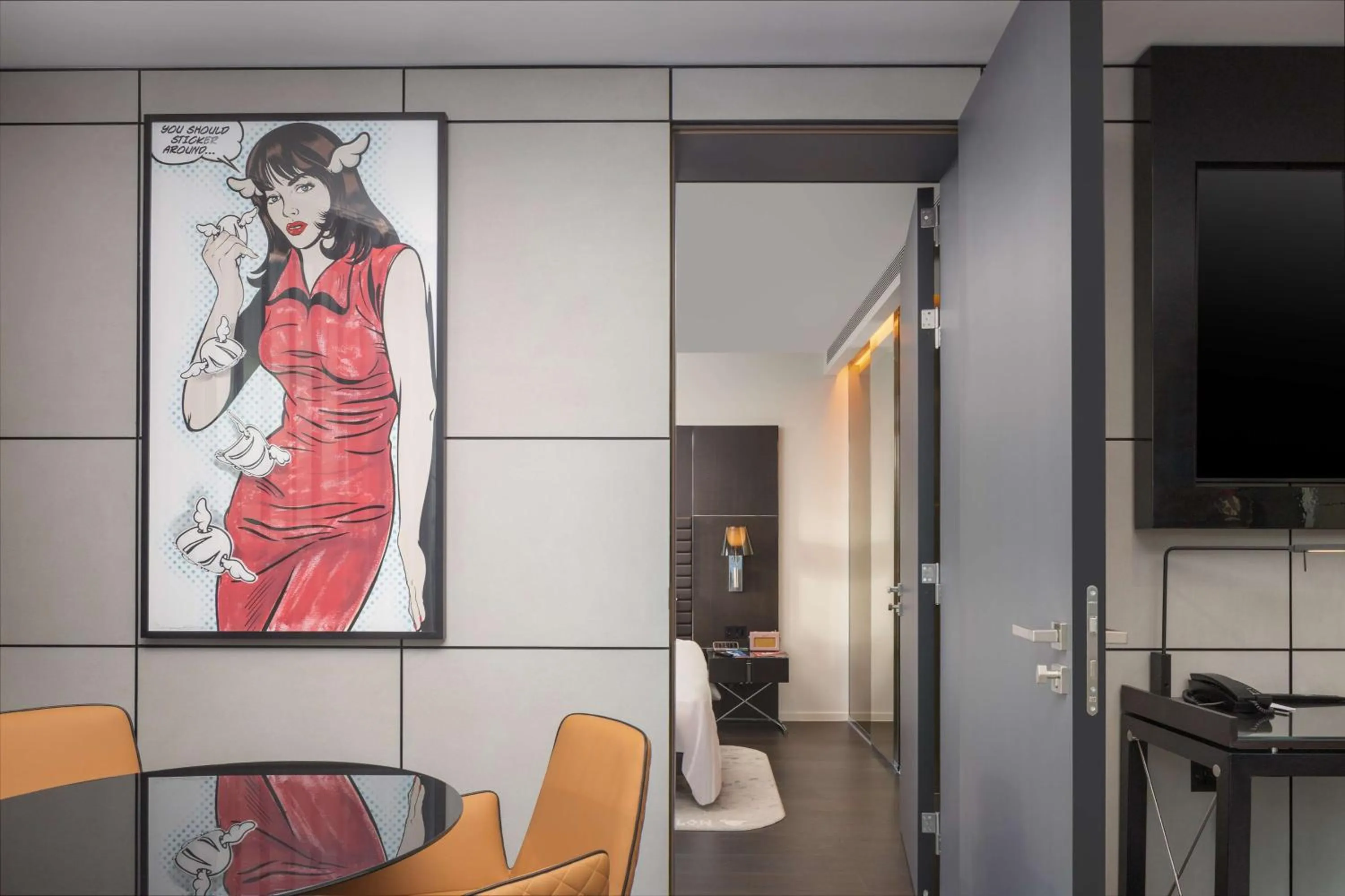 Photo of the whole room in art'otel London Hoxton