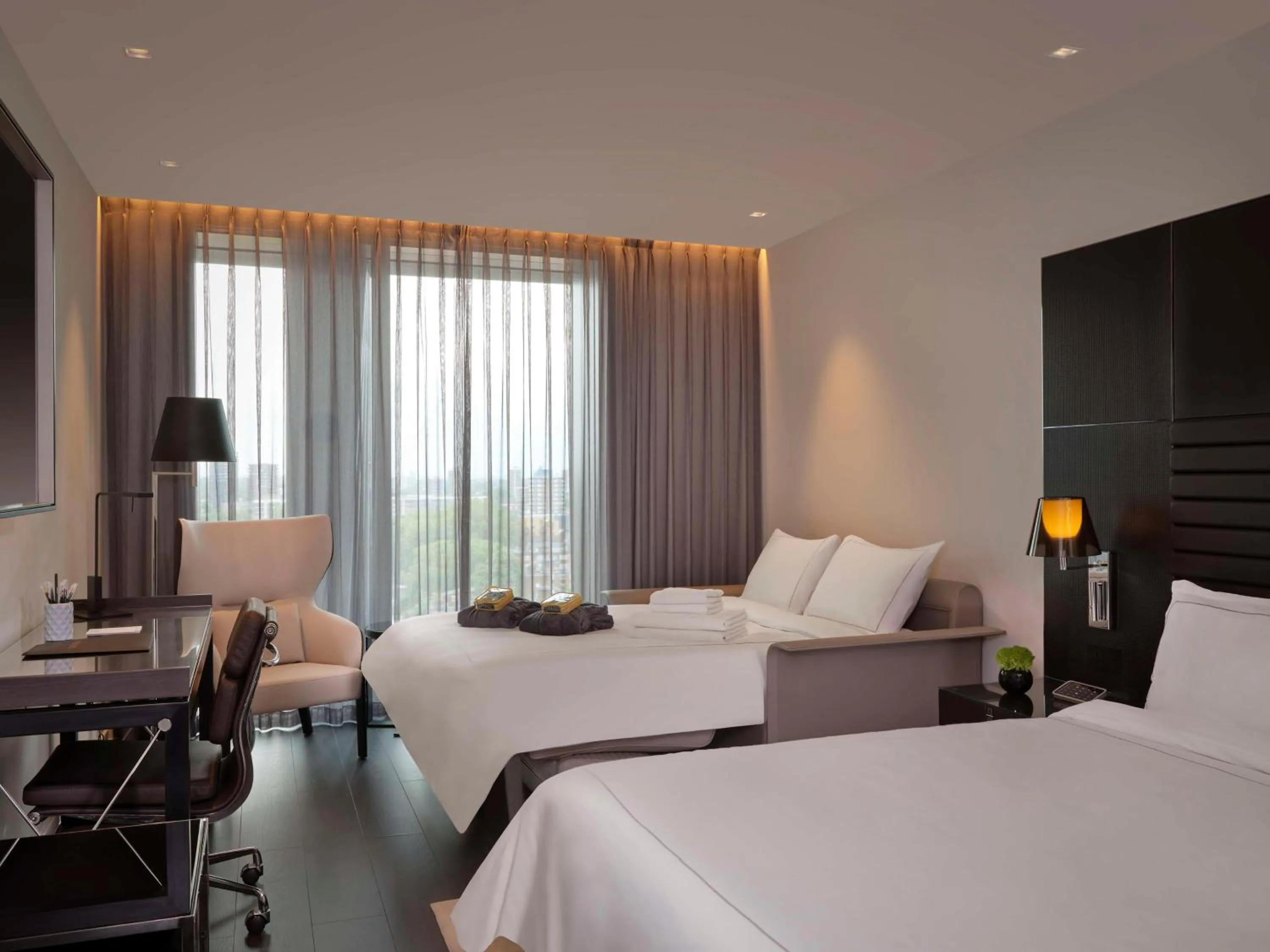 Photo of the whole room, Bed in art'otel London Hoxton