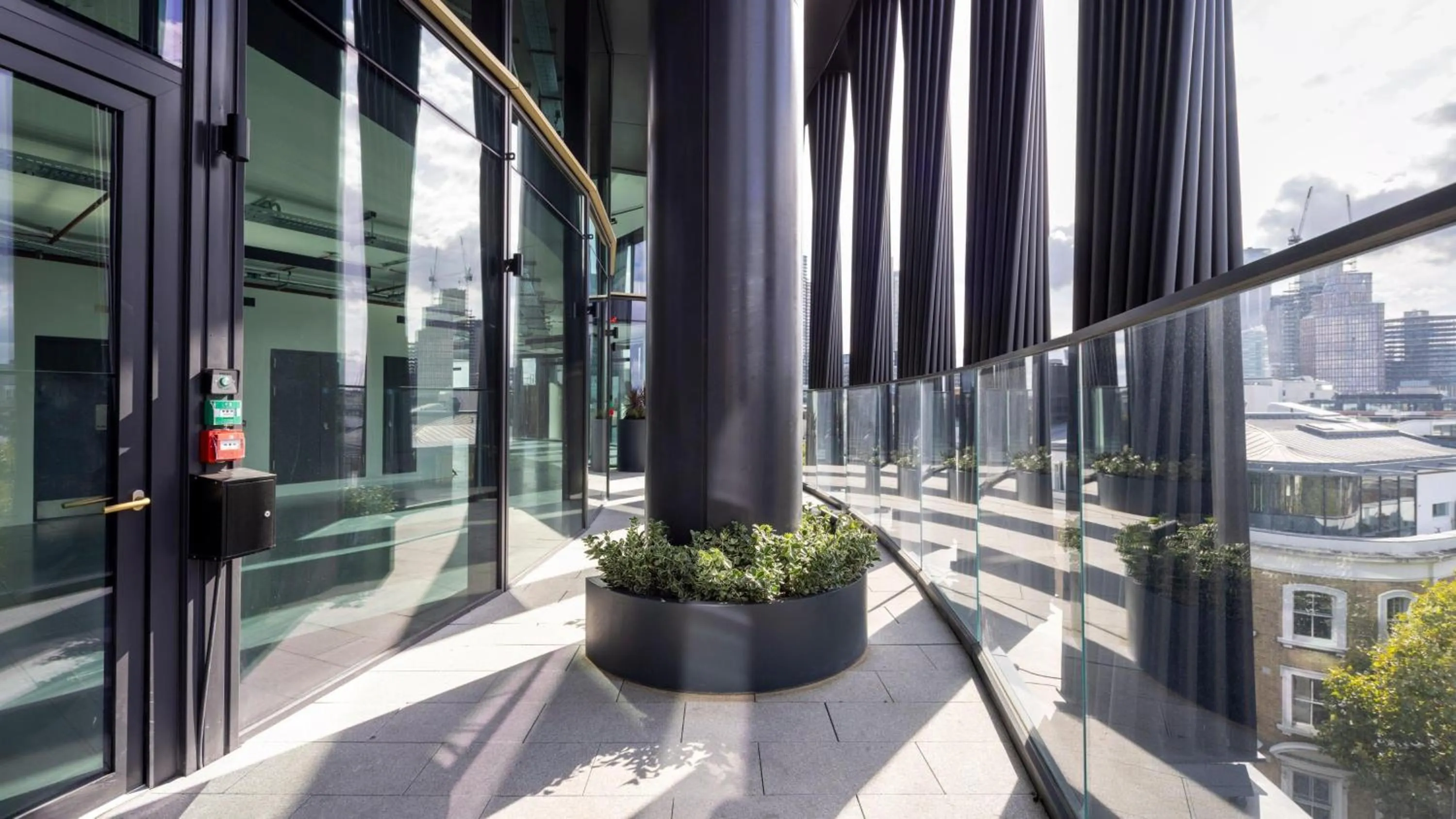 Meeting/conference room in art'otel London Hoxton