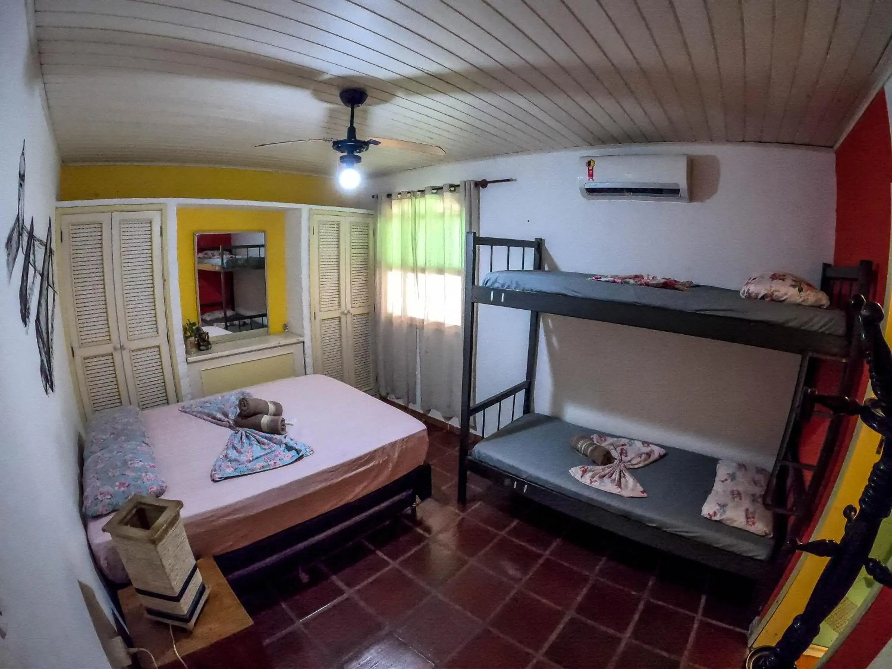 Family Room with Bathroom in Solar Hostel Búzios Family Room with Bathroom in Solar Hostel Búzios