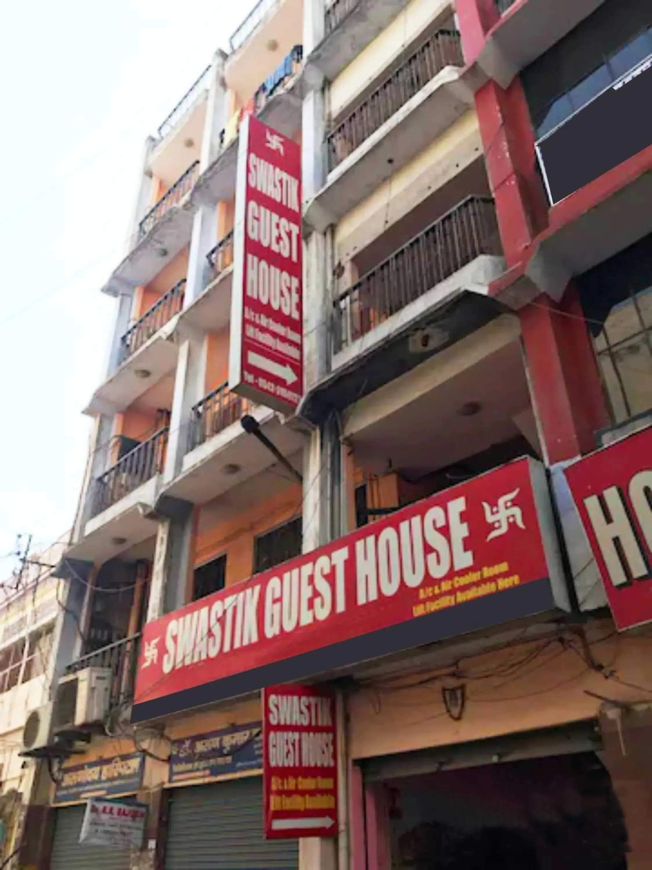 Property Building in Goroomgo Swastik Guest House Varanasi Near Kashi Vishwanath Temple Property Building in Goroomgo Swastik Guest House Varanasi Near Kashi Vishwanath Temple