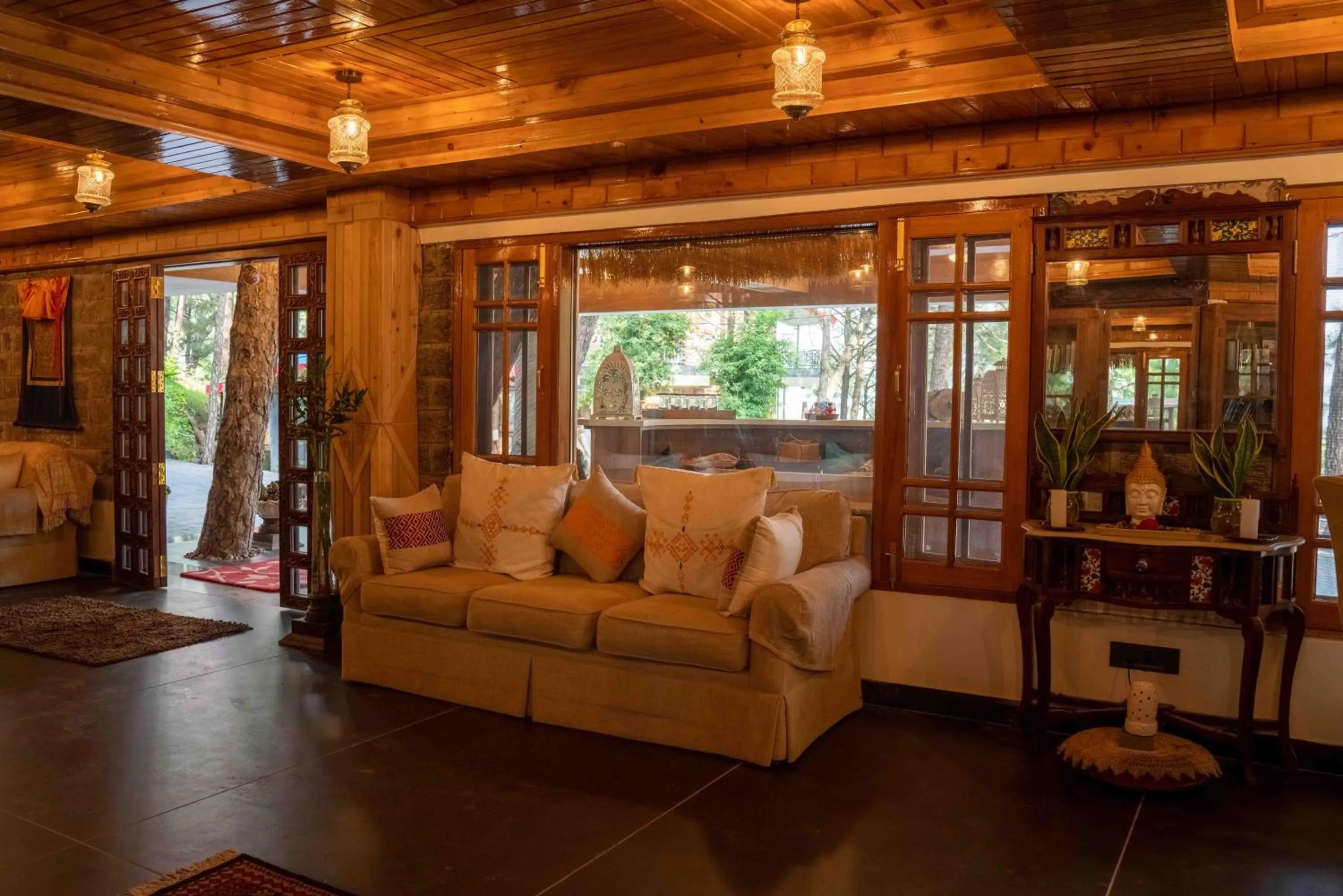 Seating area in Chillaru Spa & Resort