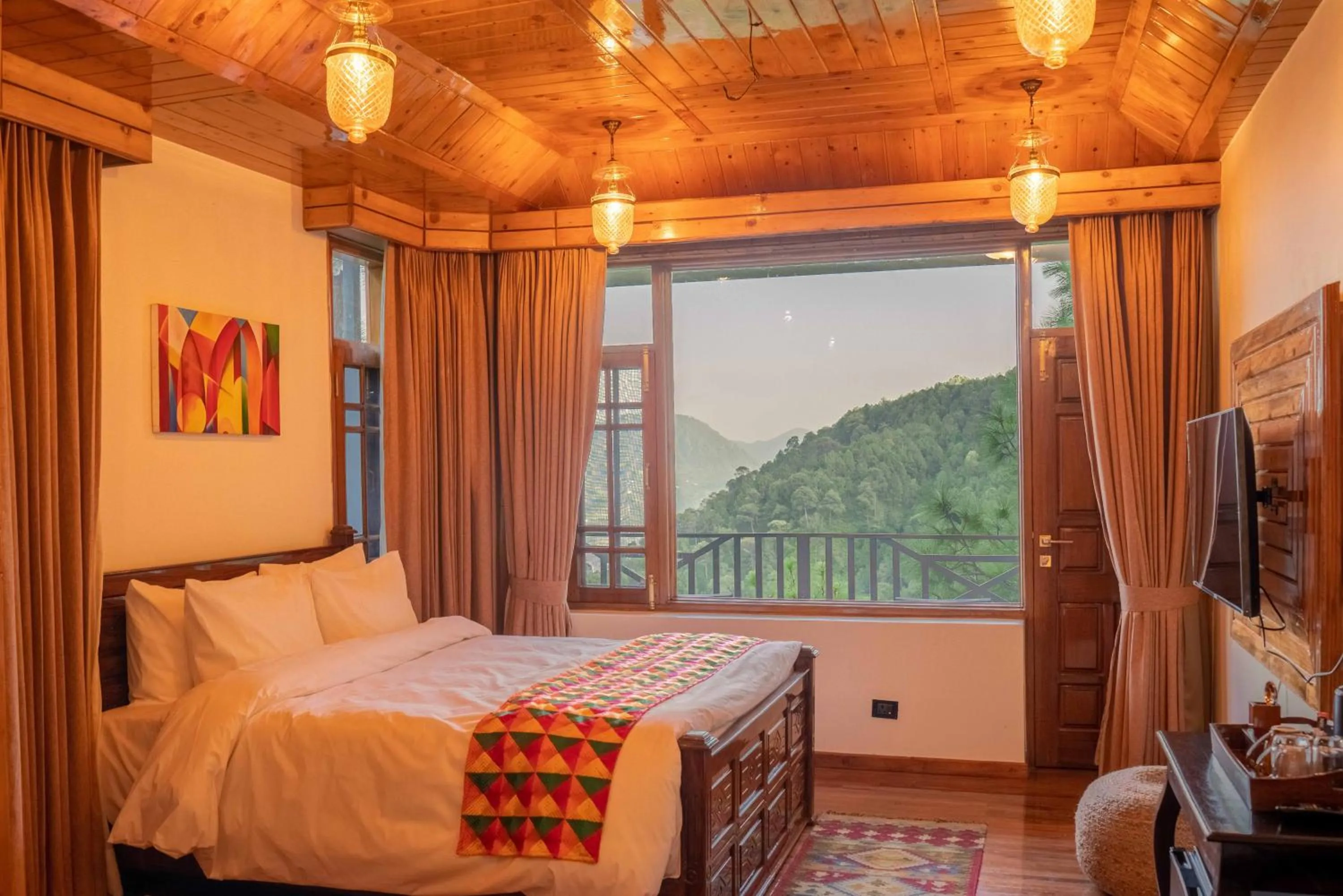 Bed in Chillaru Spa & Resort