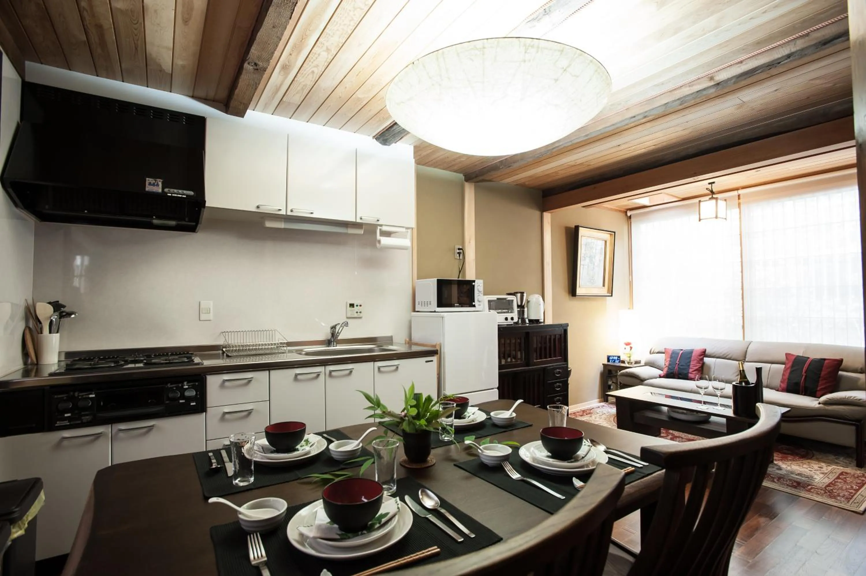 Kitchen or kitchenette in Kiyomizu Machiya Inn