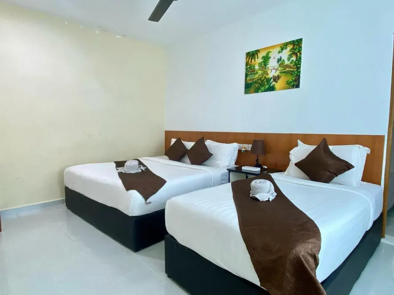 Photo of the whole room, Bed in Chenang Inn Photo of the whole room, Bed in Chenang Inn