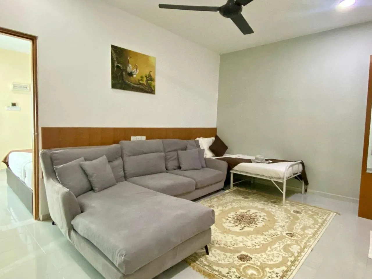 Living room, Bed in Chenang Inn