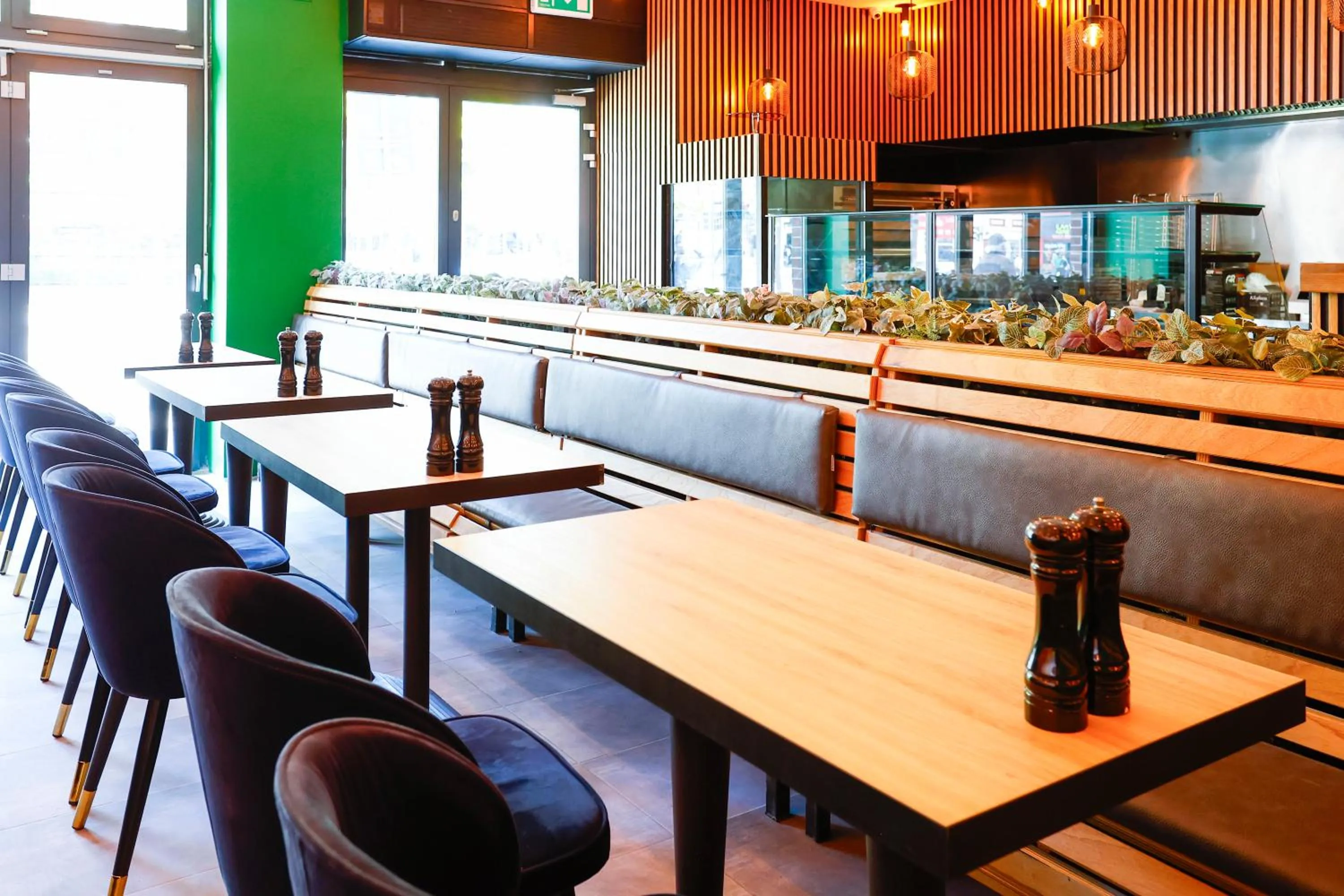 Restaurant/places to eat in Sleephotels Cosmos