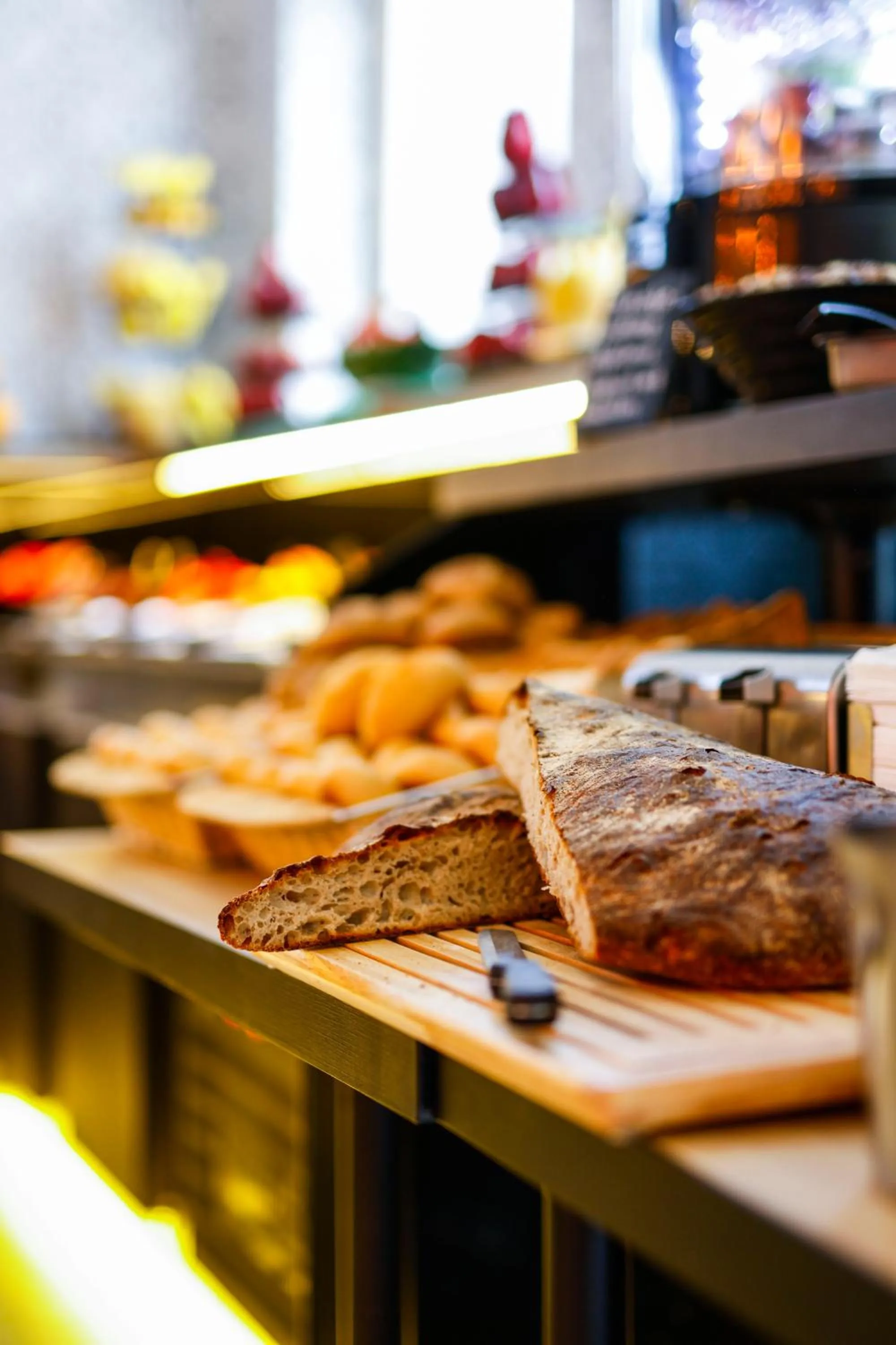 Restaurant/places to eat in Sleephotels Cosmos