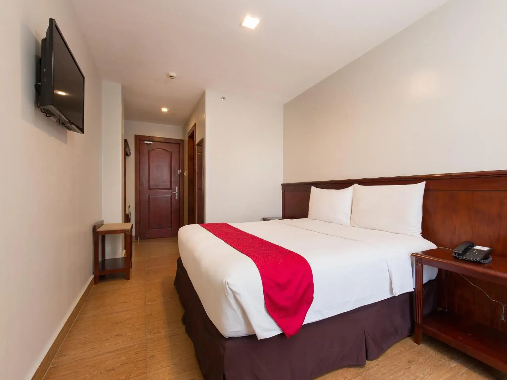 Bedroom, Bed in MJ Hotel and Suites Bedroom, Bed in MJ Hotel and Suites