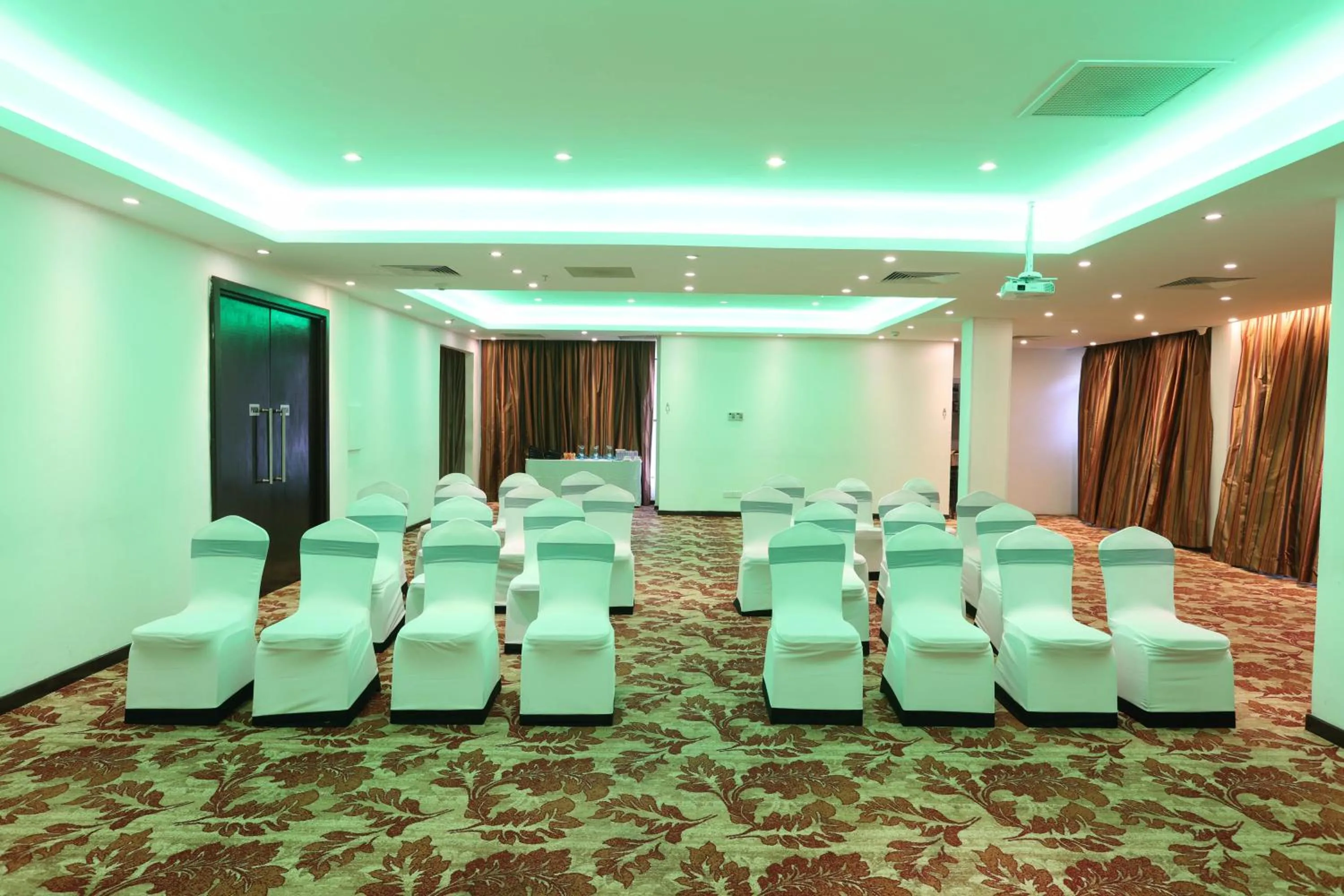 Banquet/Function facilities in Best Western Elyon Colombo