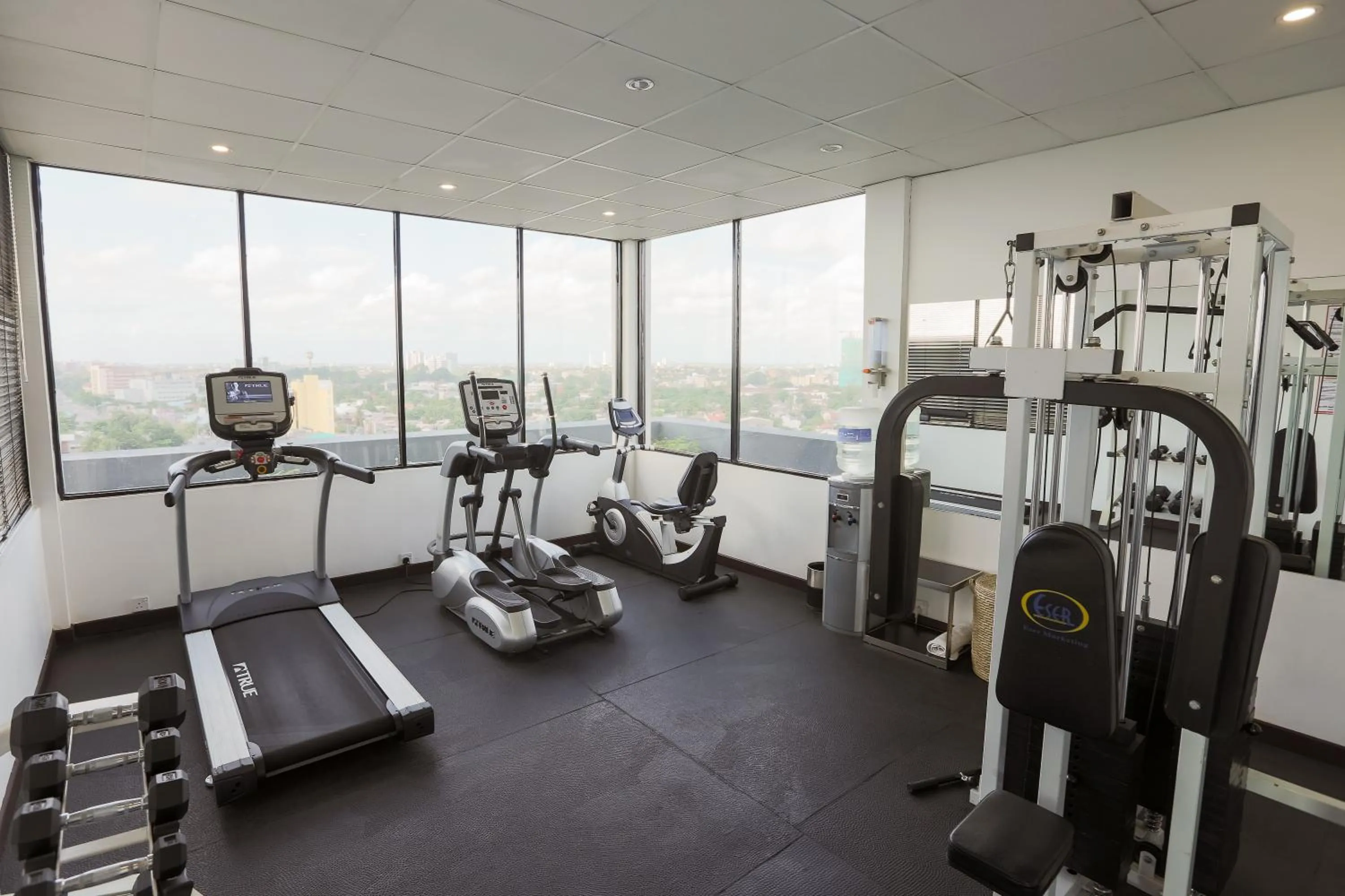 Fitness centre/facilities in Best Western Elyon Colombo