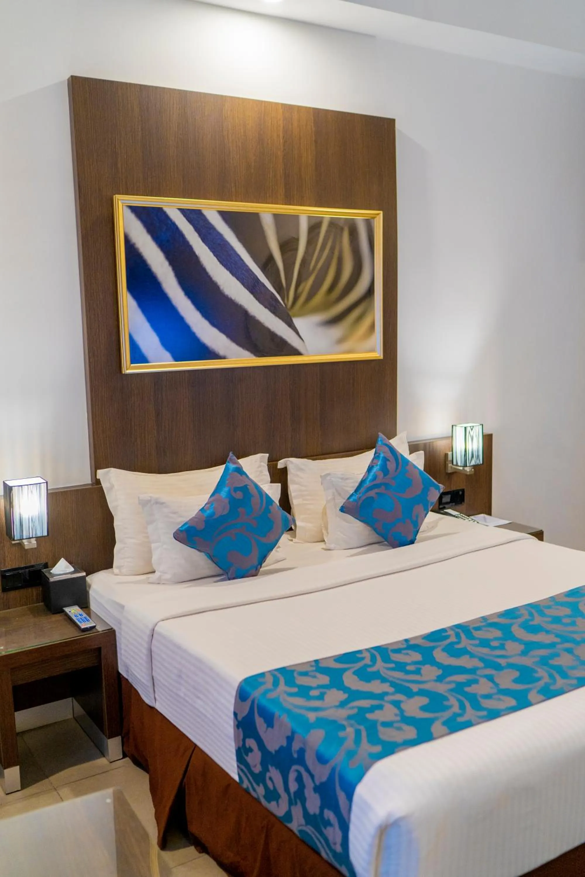 Bed in Best Western Elyon Colombo