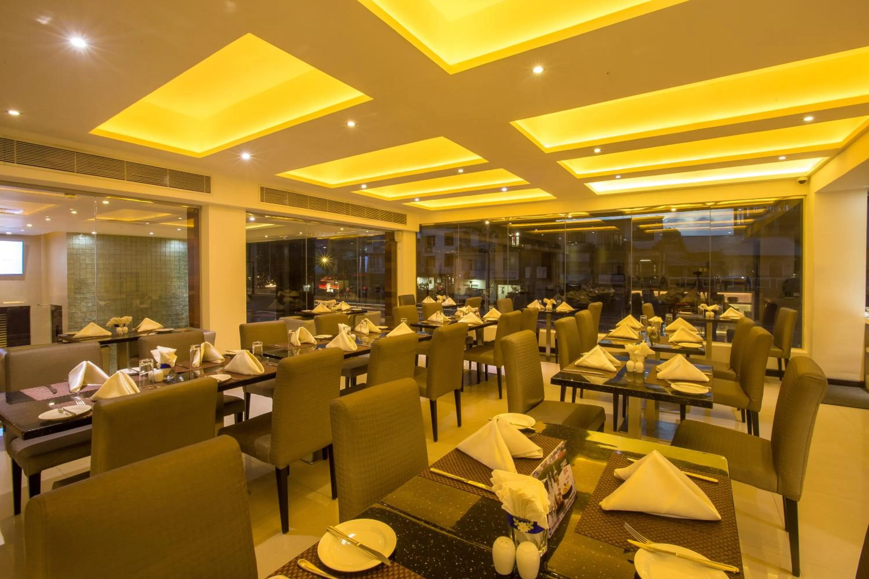 Restaurant/places to eat in Best Western Elyon Colombo