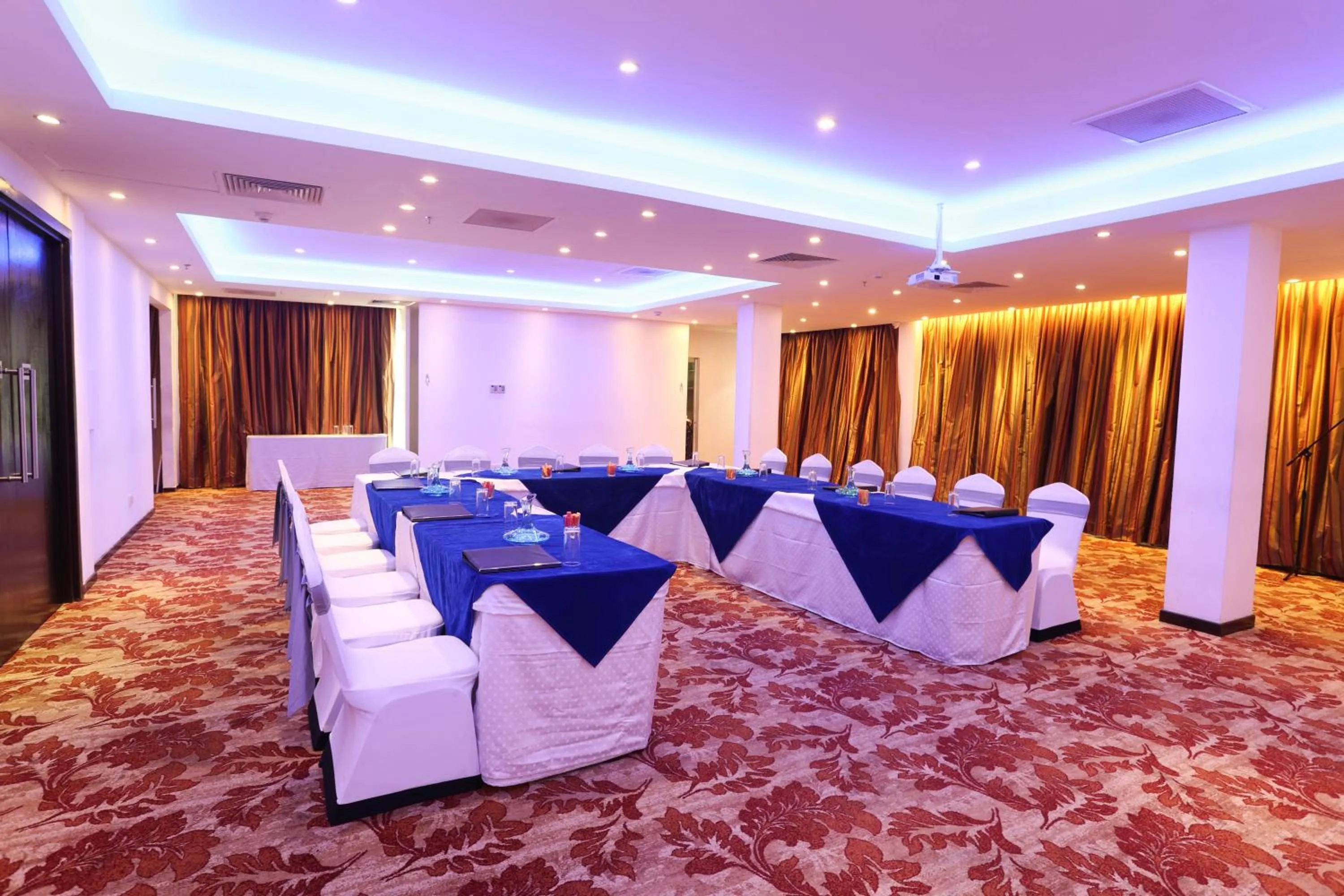 Banquet/Function facilities in Best Western Elyon Colombo
