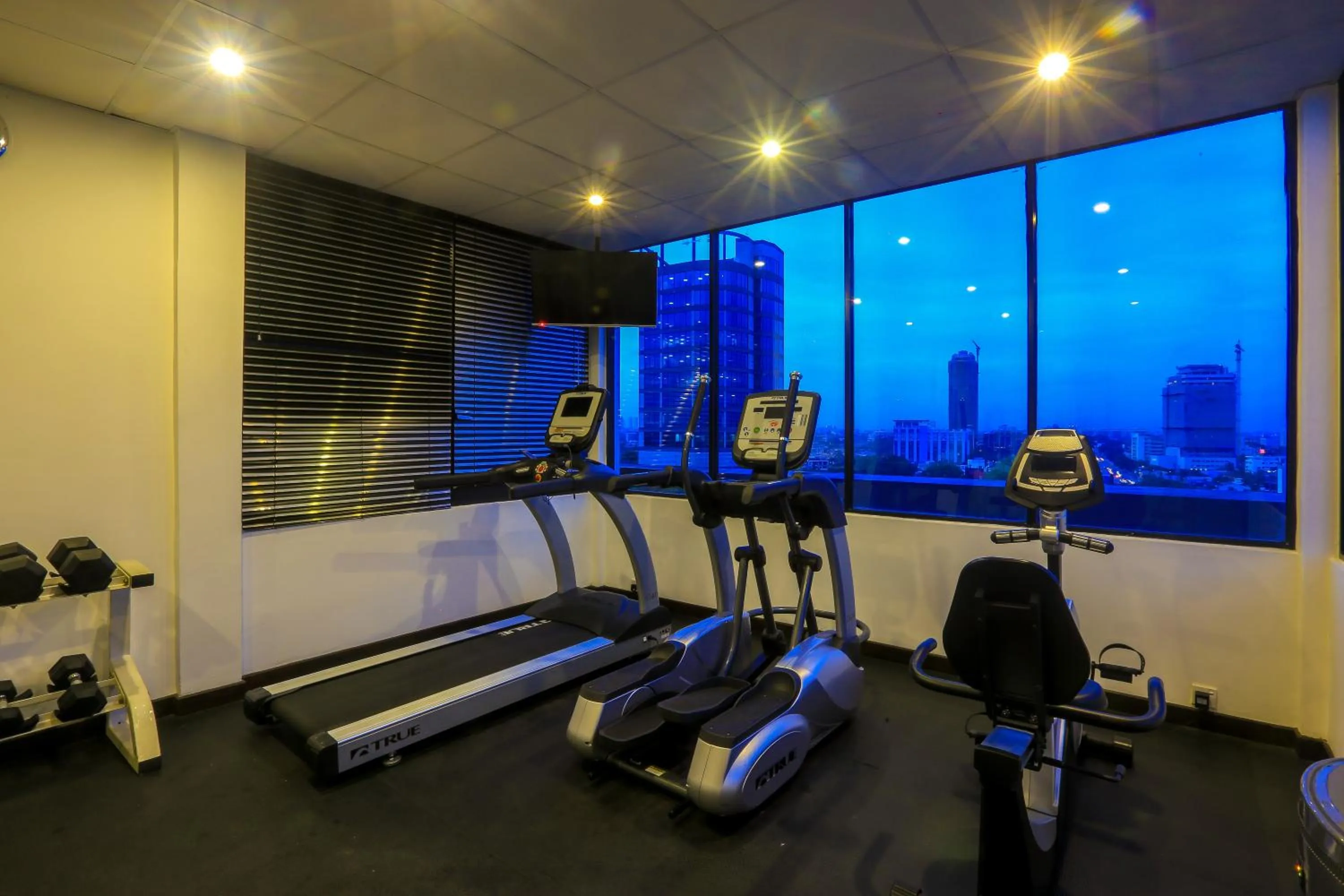 Fitness centre/facilities in Best Western Elyon Colombo