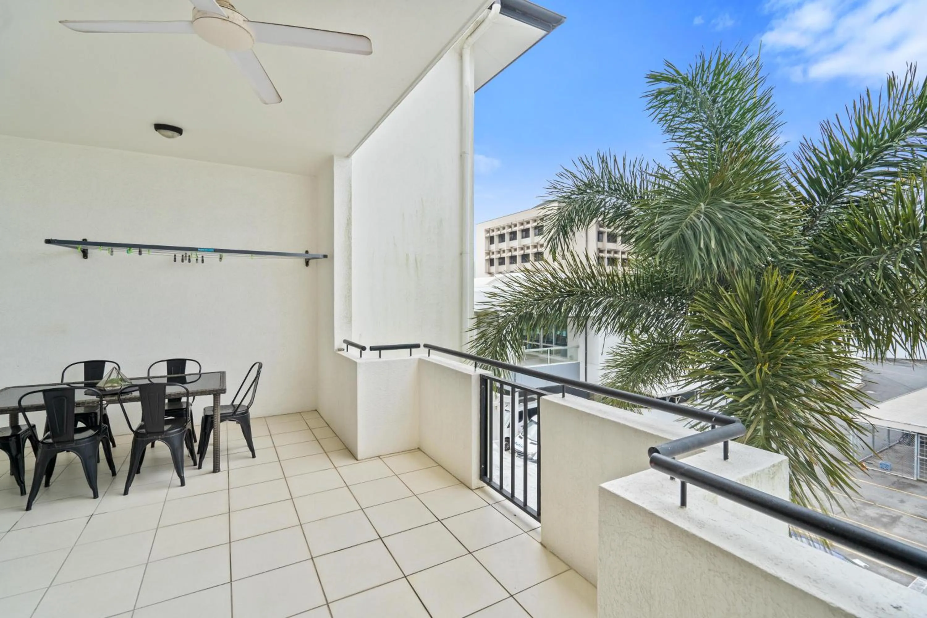 Balcony/Terrace in Cairns City Apartments