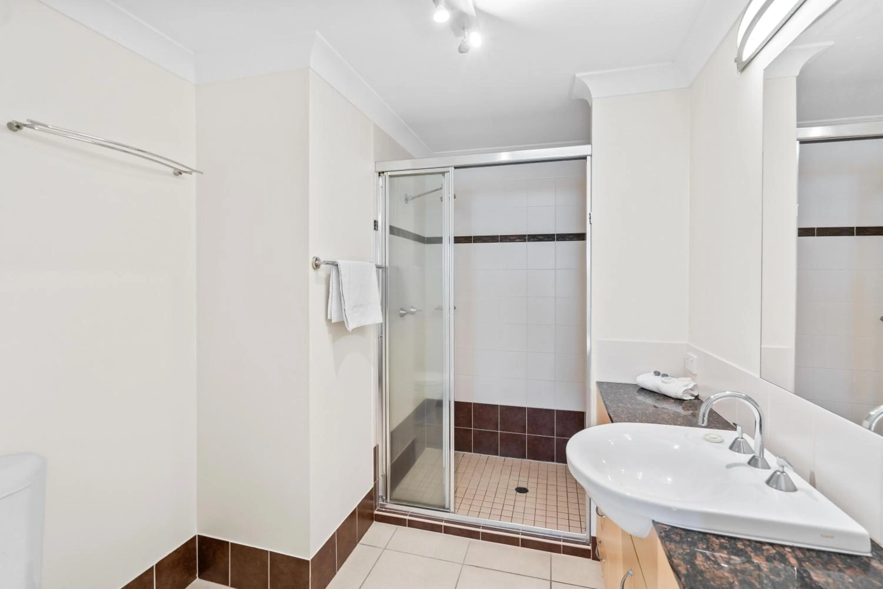 Bathroom in Cairns City Apartments