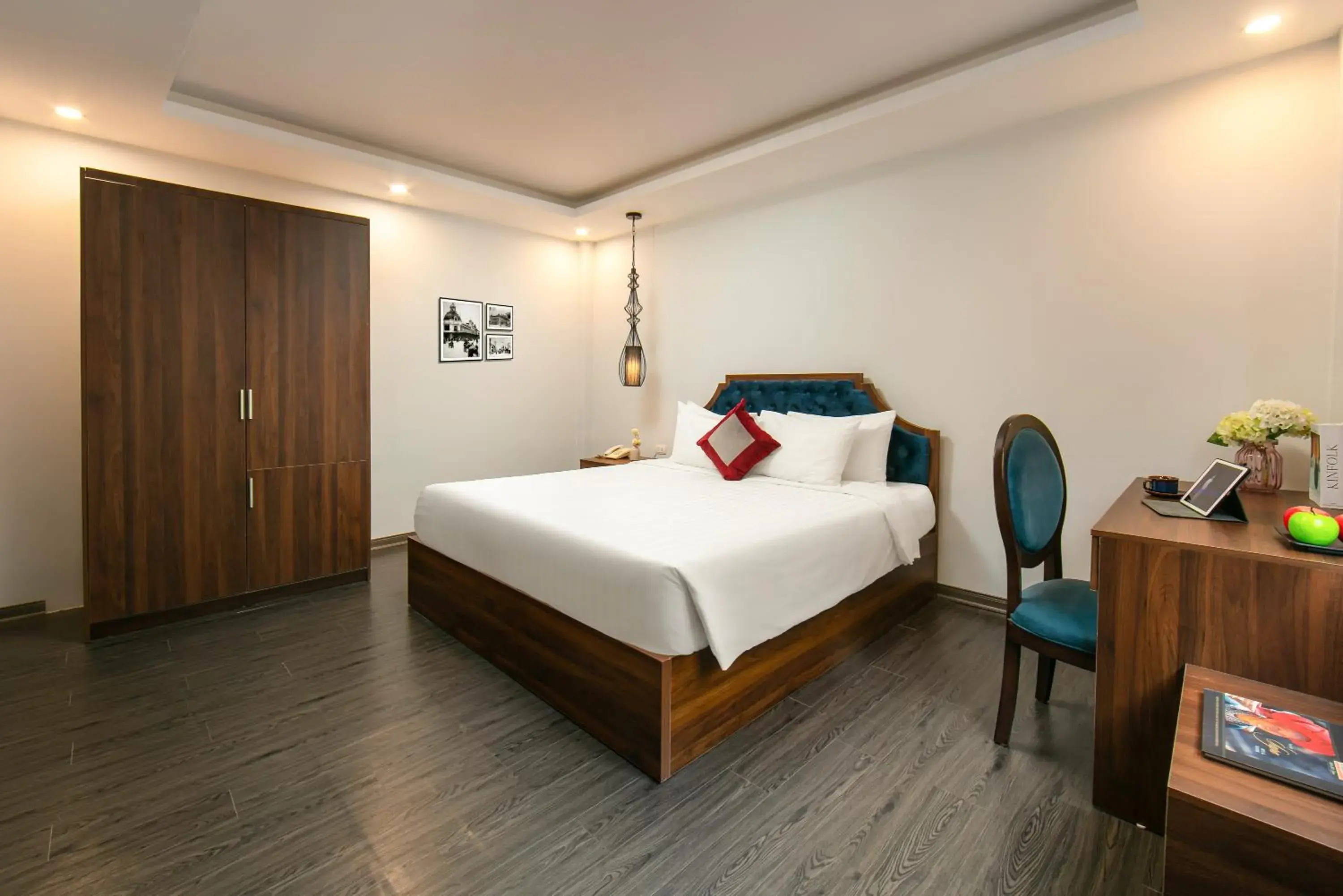 Bed in La Renta Premier Hotel & Spa Hanoi Bed in La Renta Premier Hotel & Spa Hanoi