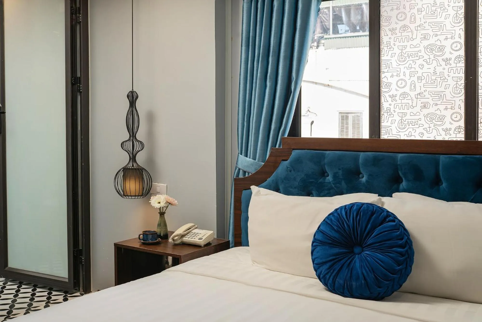 Photo of the whole room, Bed in La Renta Premier Hotel & Spa Hanoi