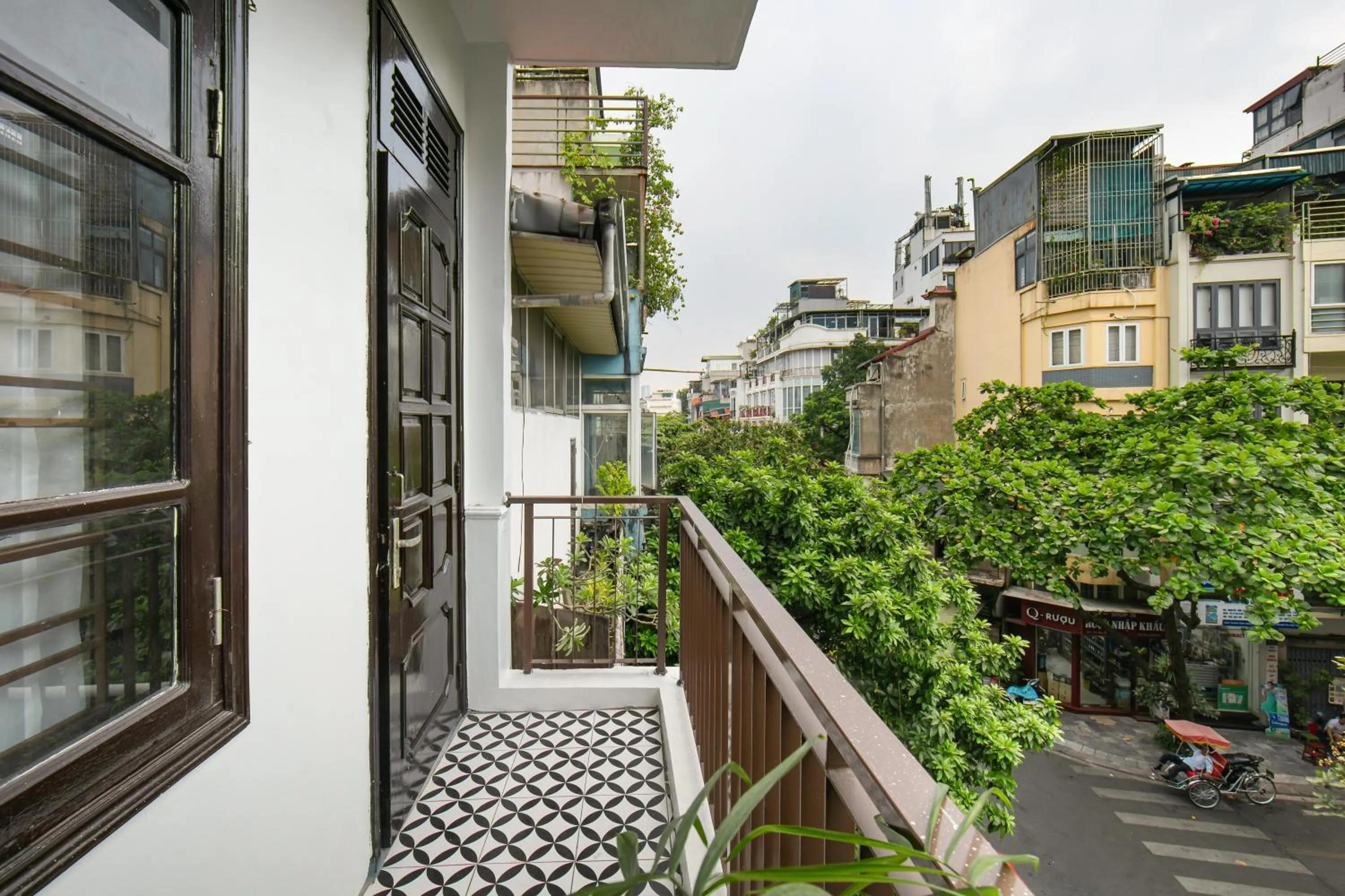 City view in La Renta Premier Hotel & Spa Hanoi