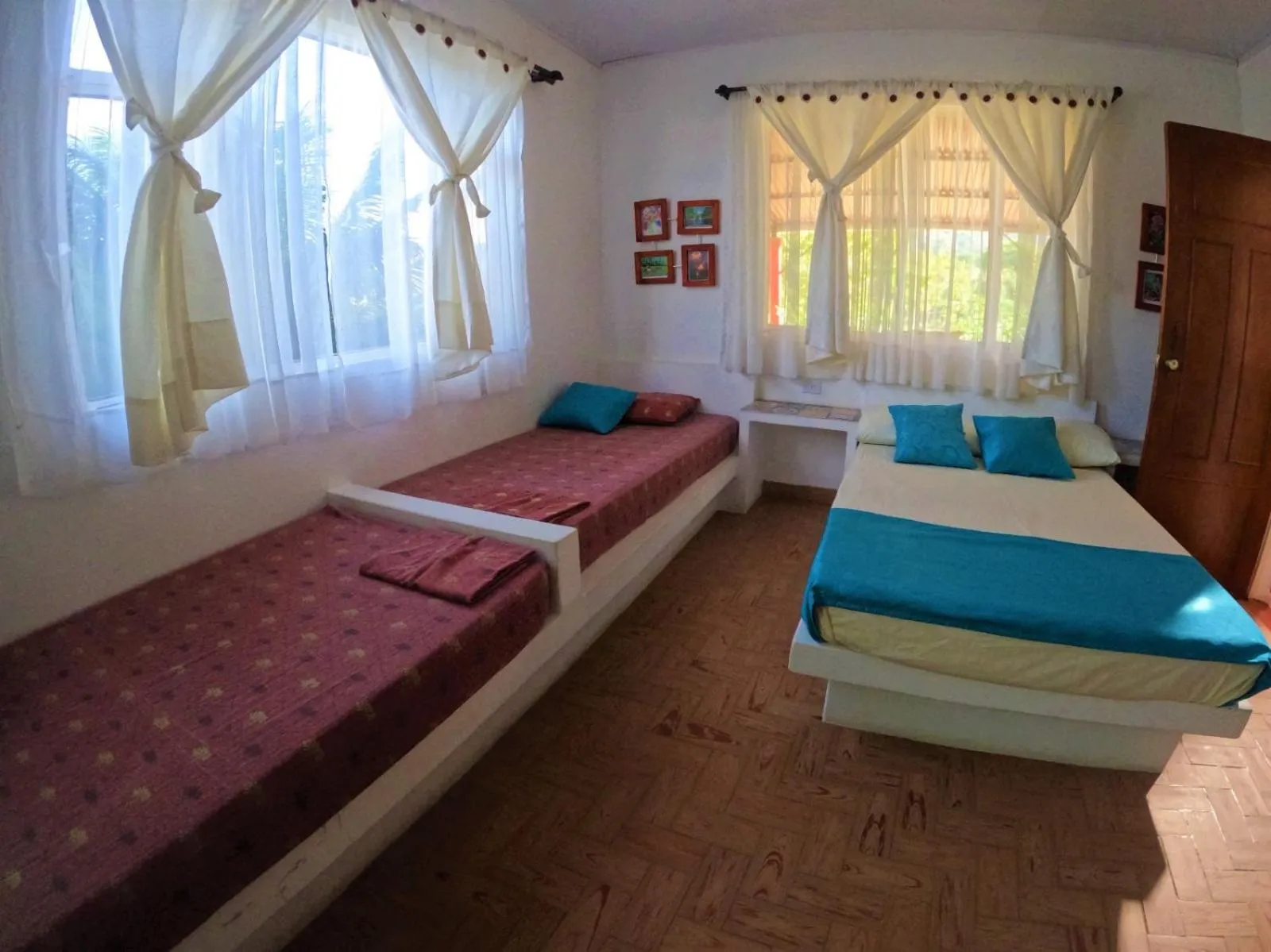 Photo of the whole room, Bed in Finca Hotel Villaruth
