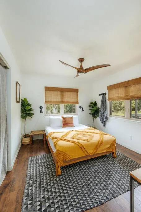 Bed in The Kumu House