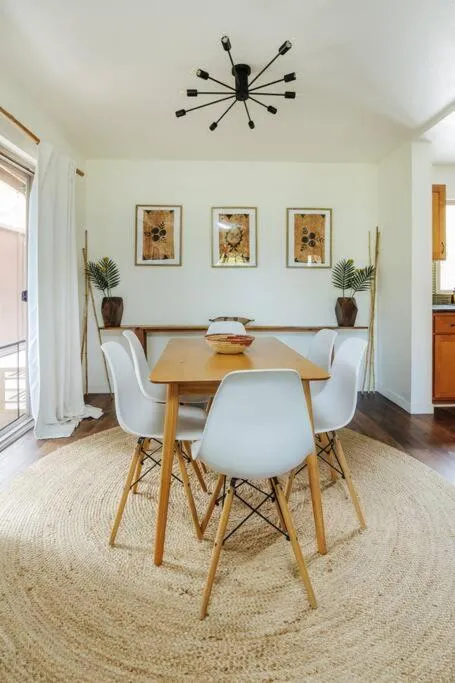The Kumu House