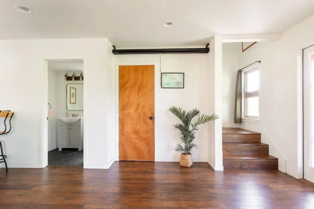 The Kumu House