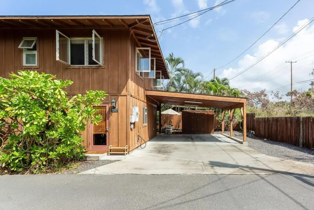 The Kumu House