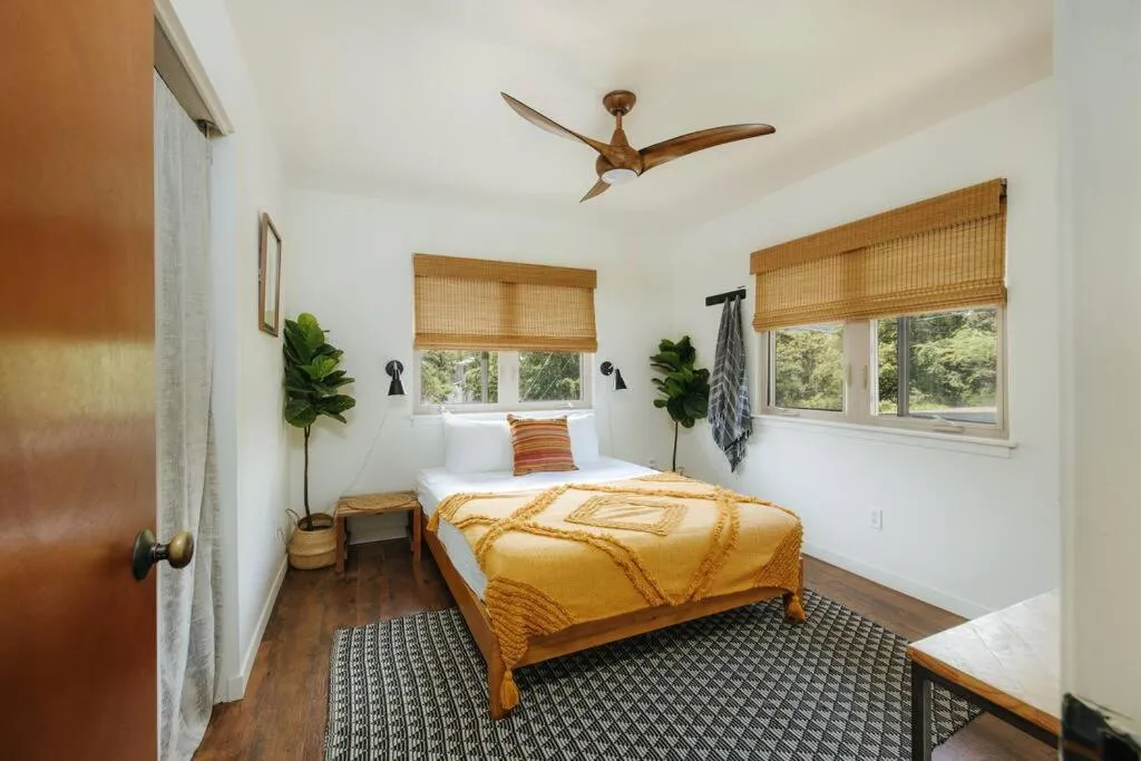 Bed in The Kumu House