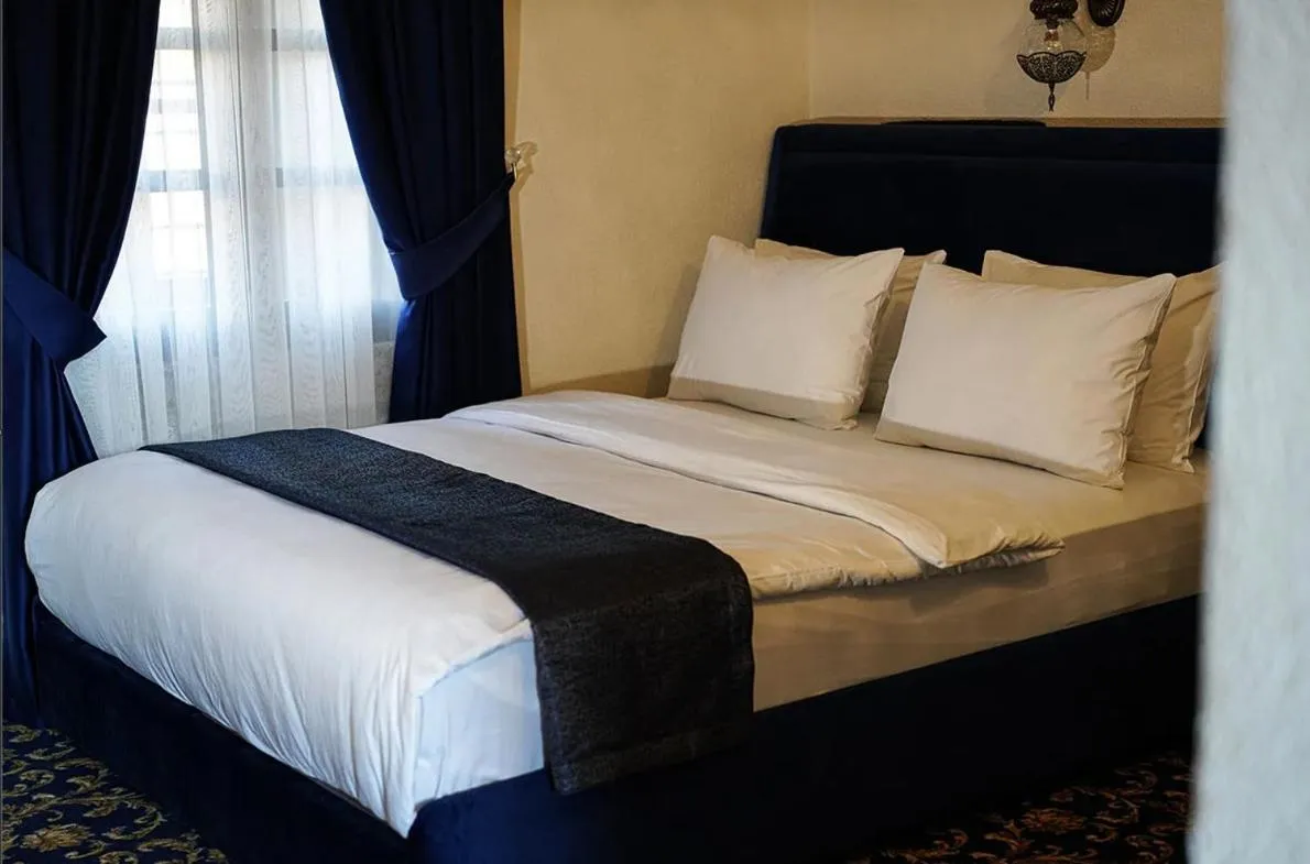 Bed in Rüstempaşa Kervansaray Hotel with Free Parking
