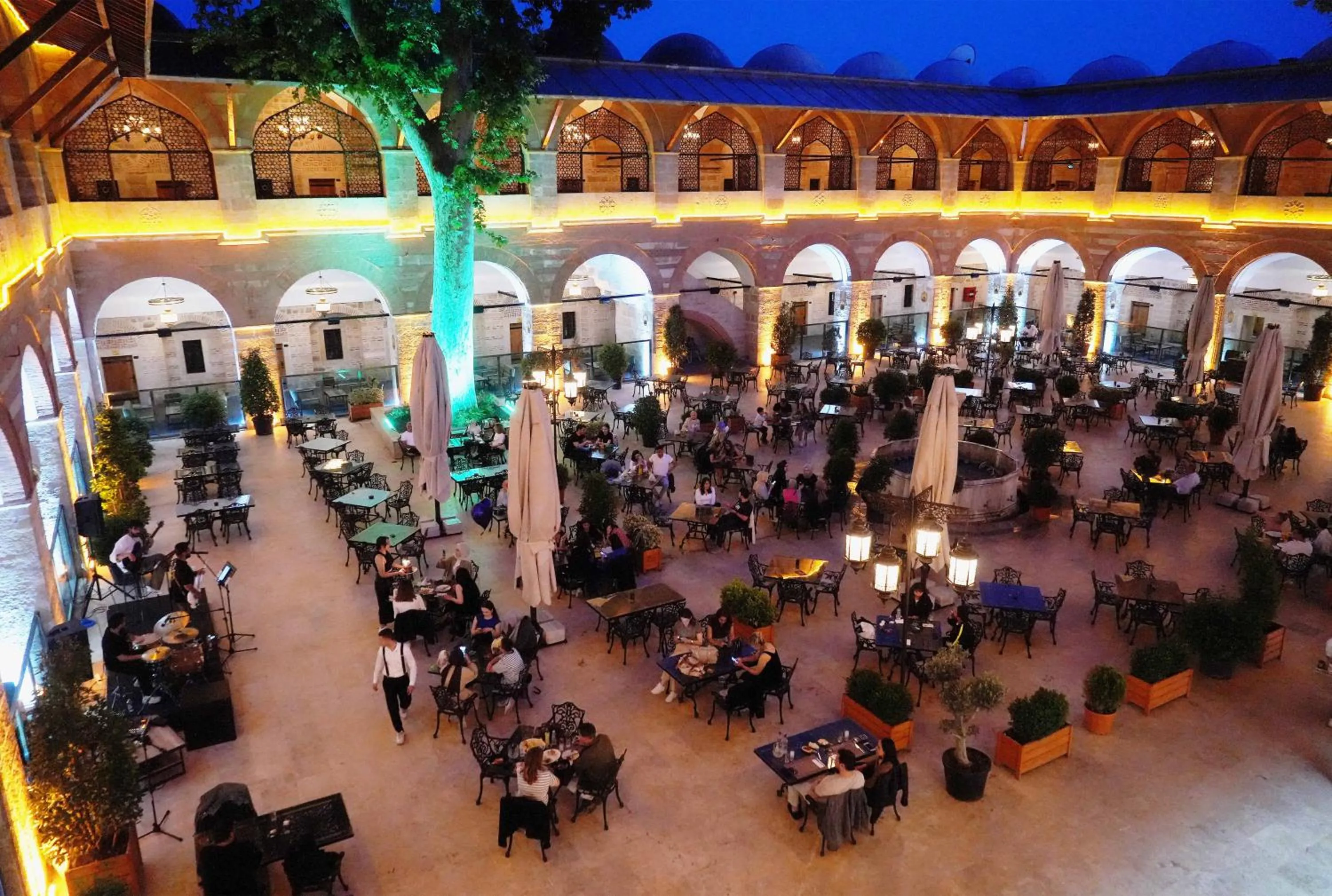 Banquet/Function facilities in Rüstempaşa Kervansaray Hotel with Free Parking
