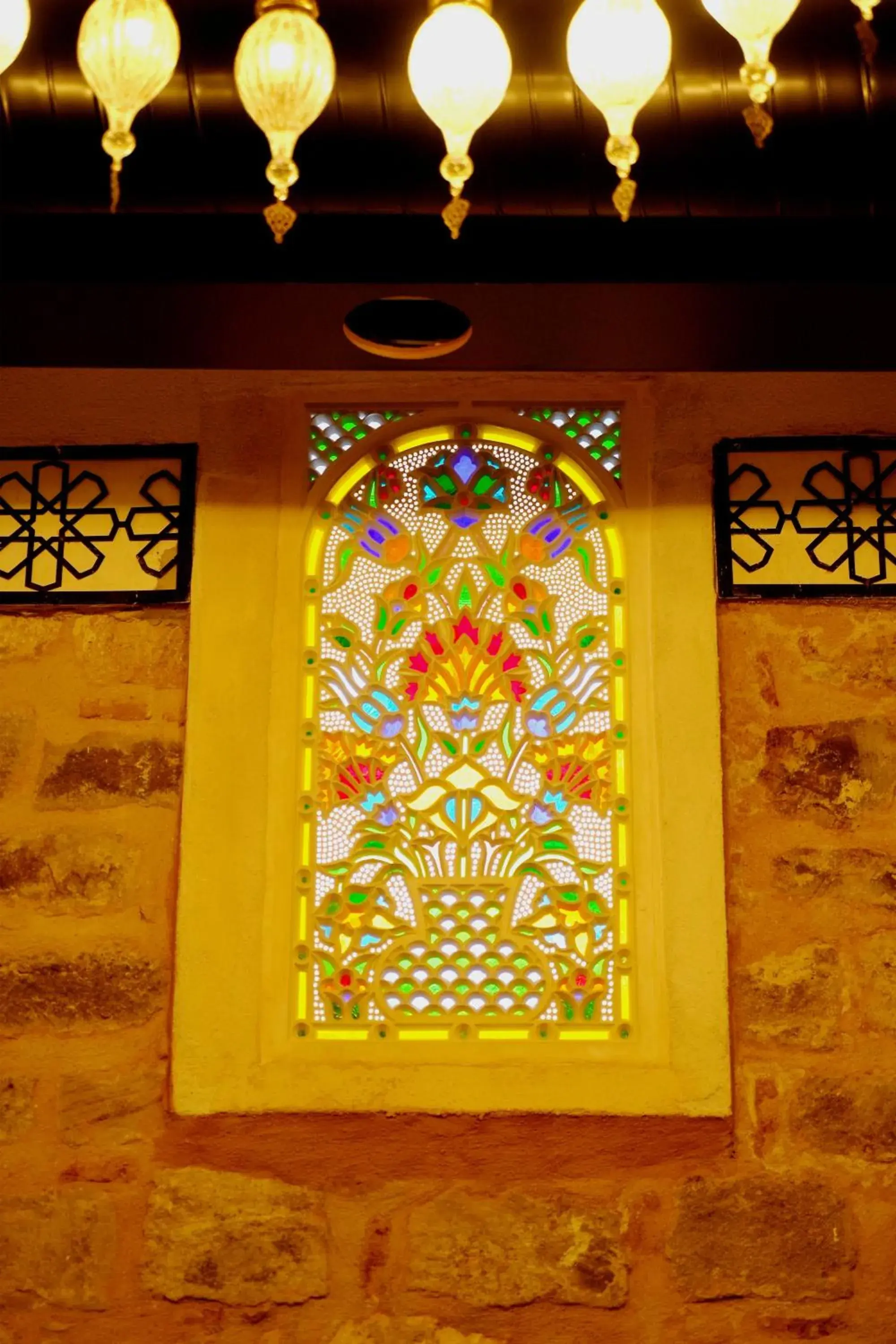 Restaurant/places to eat in Rüstempaşa Kervansaray Hotel with Free Parking Restaurant/places to eat in Rüstempaşa Kervansaray Hotel with Free Parking