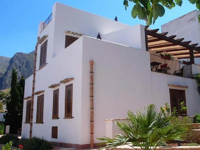 Balcony/Terrace in Punto de Vista B&B Makari
