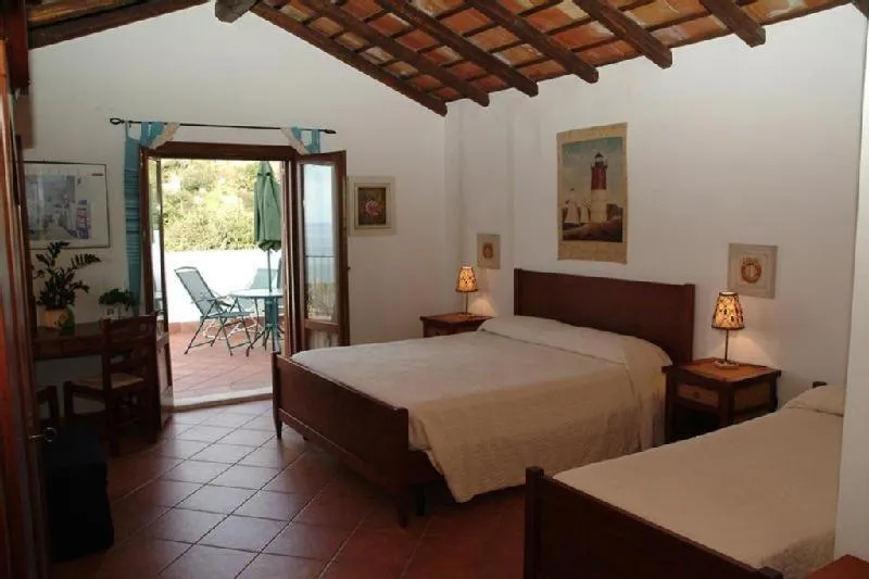 Bed in Punto de Vista B&B Makari