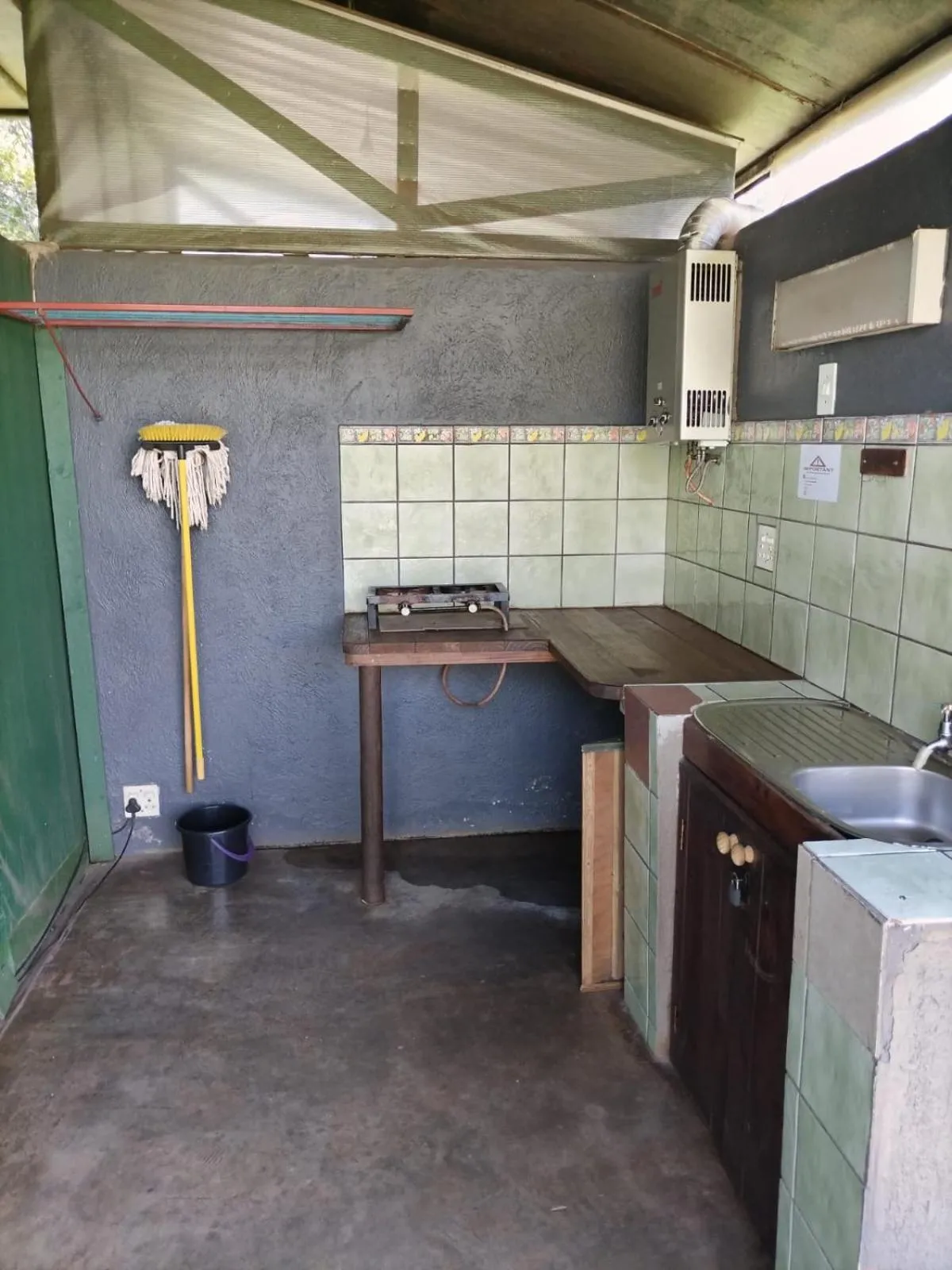 Kitchen or kitchenette in Sabie River Camp