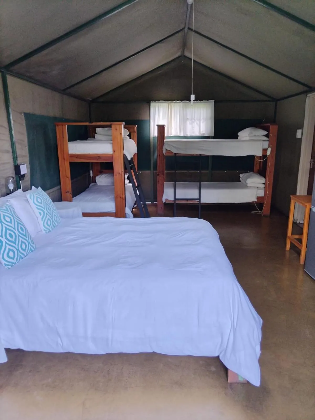 Kitchen or kitchenette, Bed in Sabie River Camp