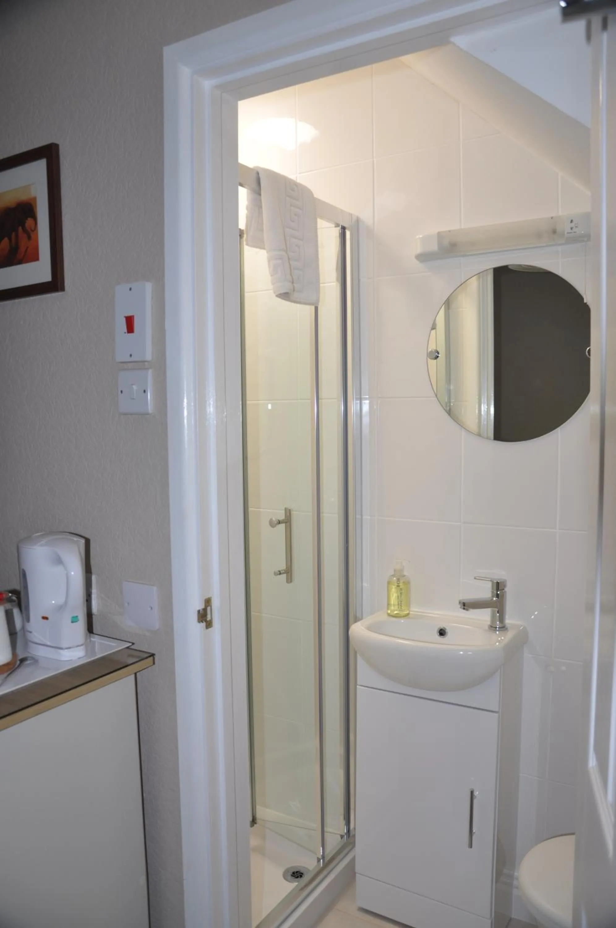 Shower in Hotel Peppers