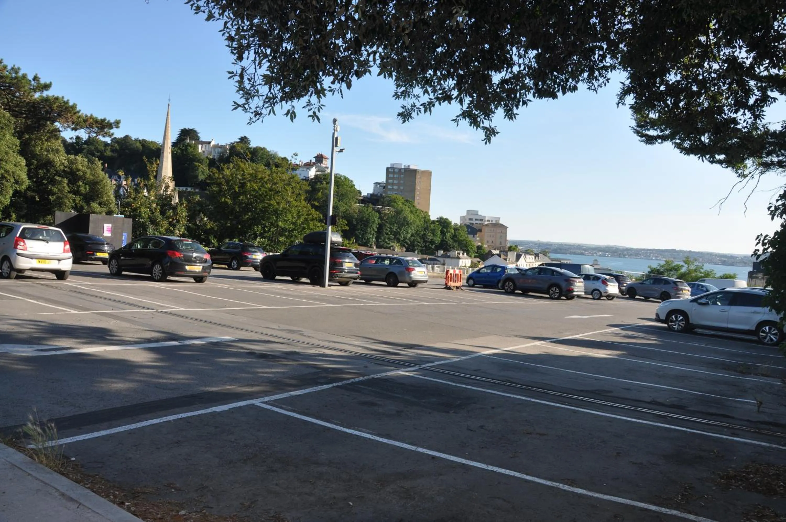 Parking in Hotel Peppers