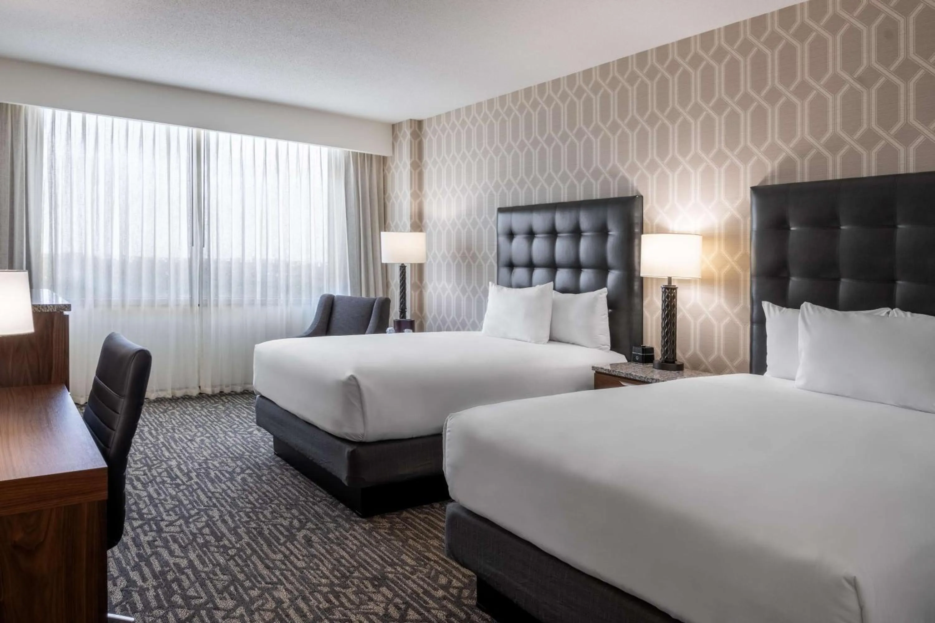 Bedroom, Bed in Drury Plaza Hotel Dallas Arlington