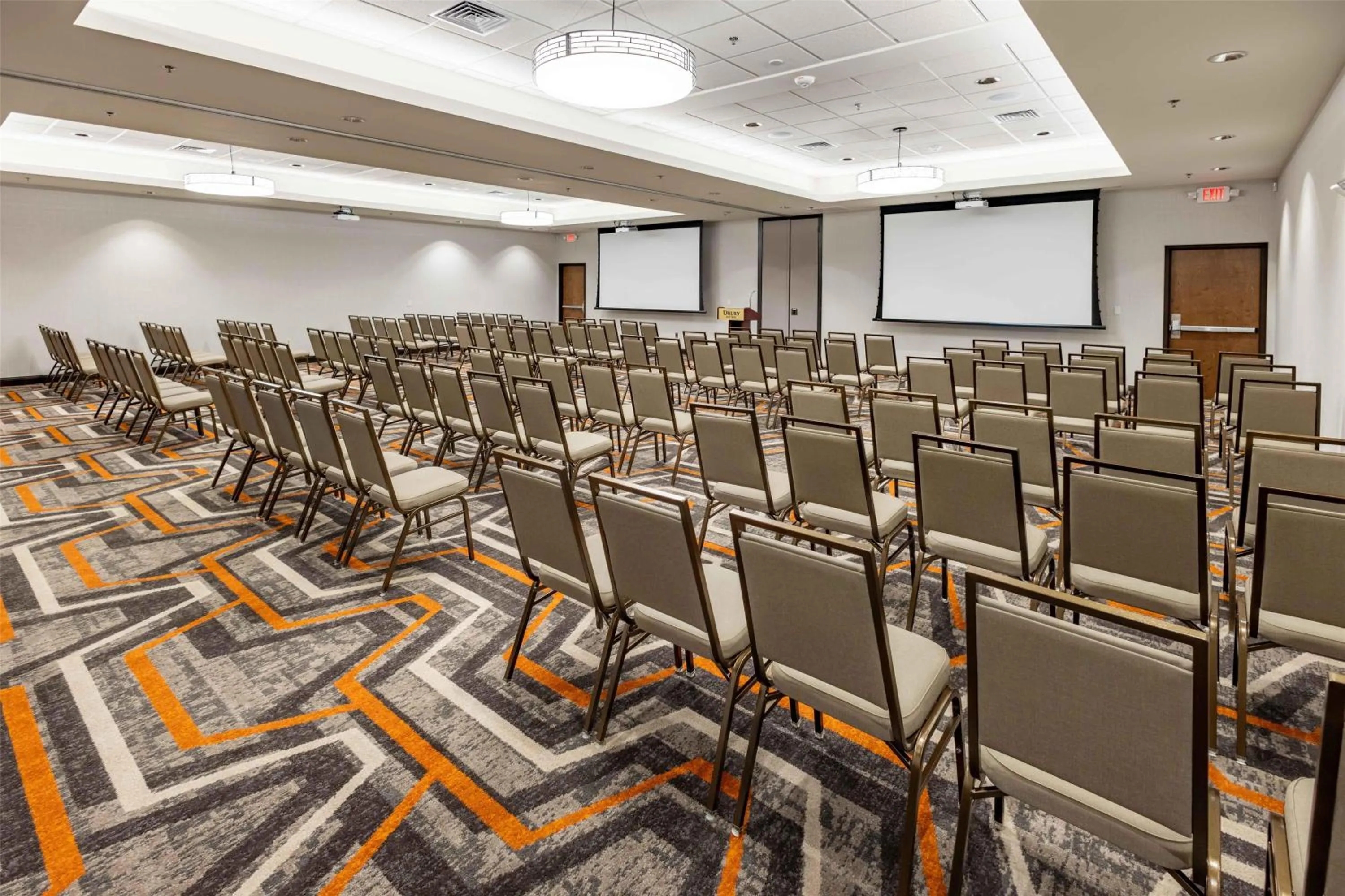 Meeting/conference room in Drury Plaza Hotel Dallas Arlington
