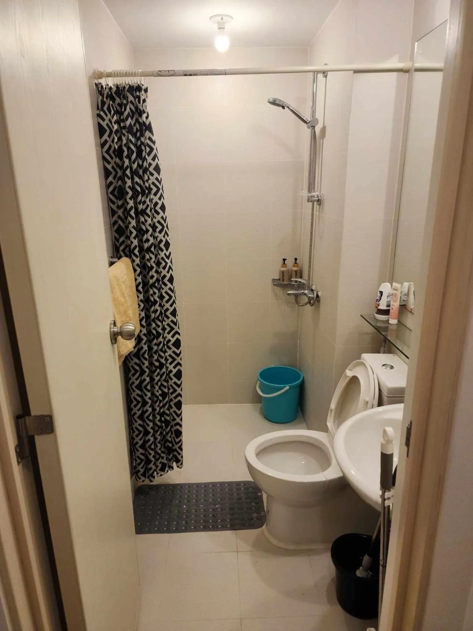 Azure Urban Resort Residences