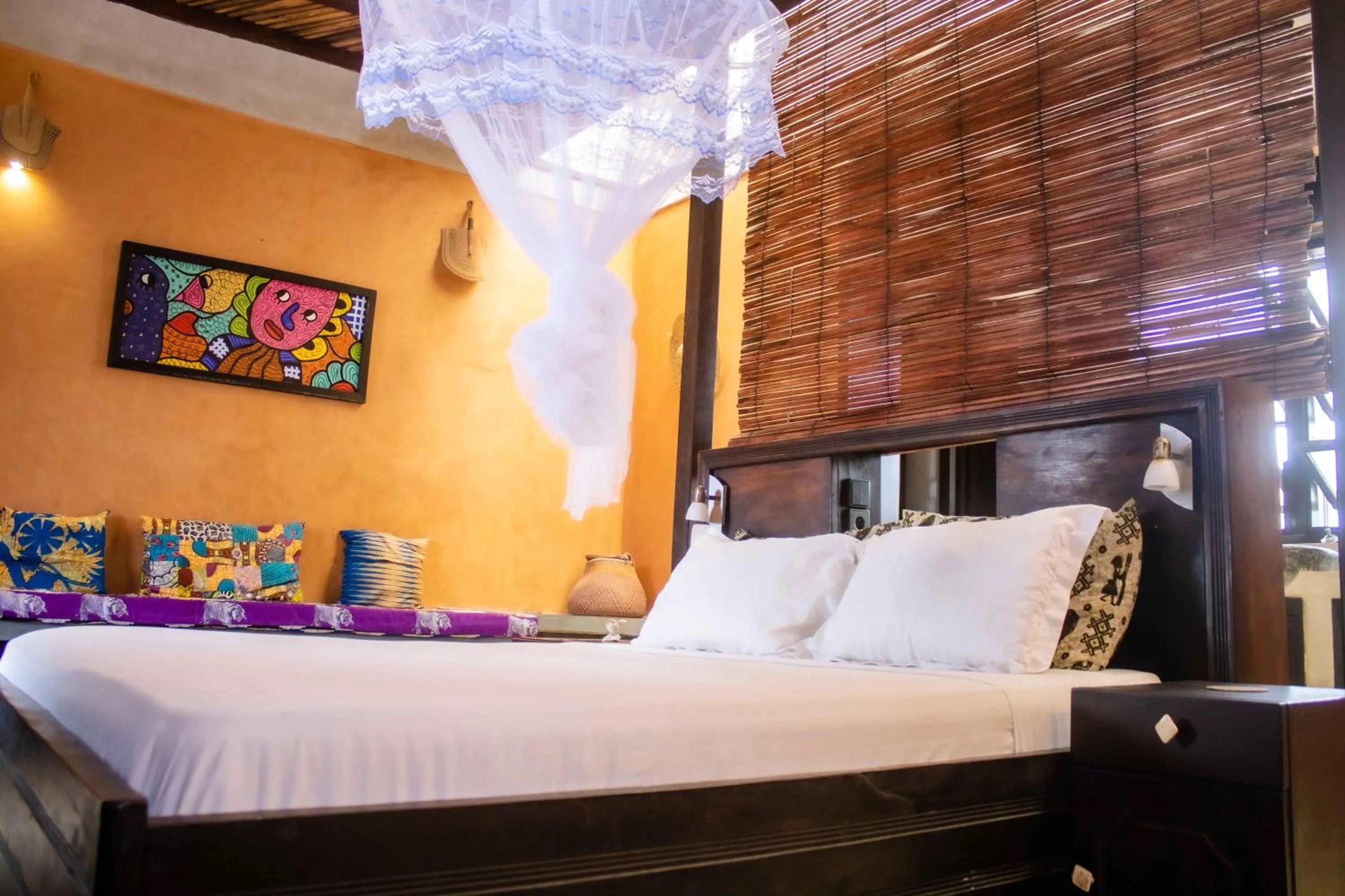 Bed in La Maison Bleue Lome