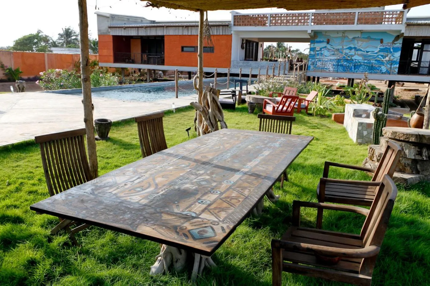 Spring in La Maison Bleue Lome