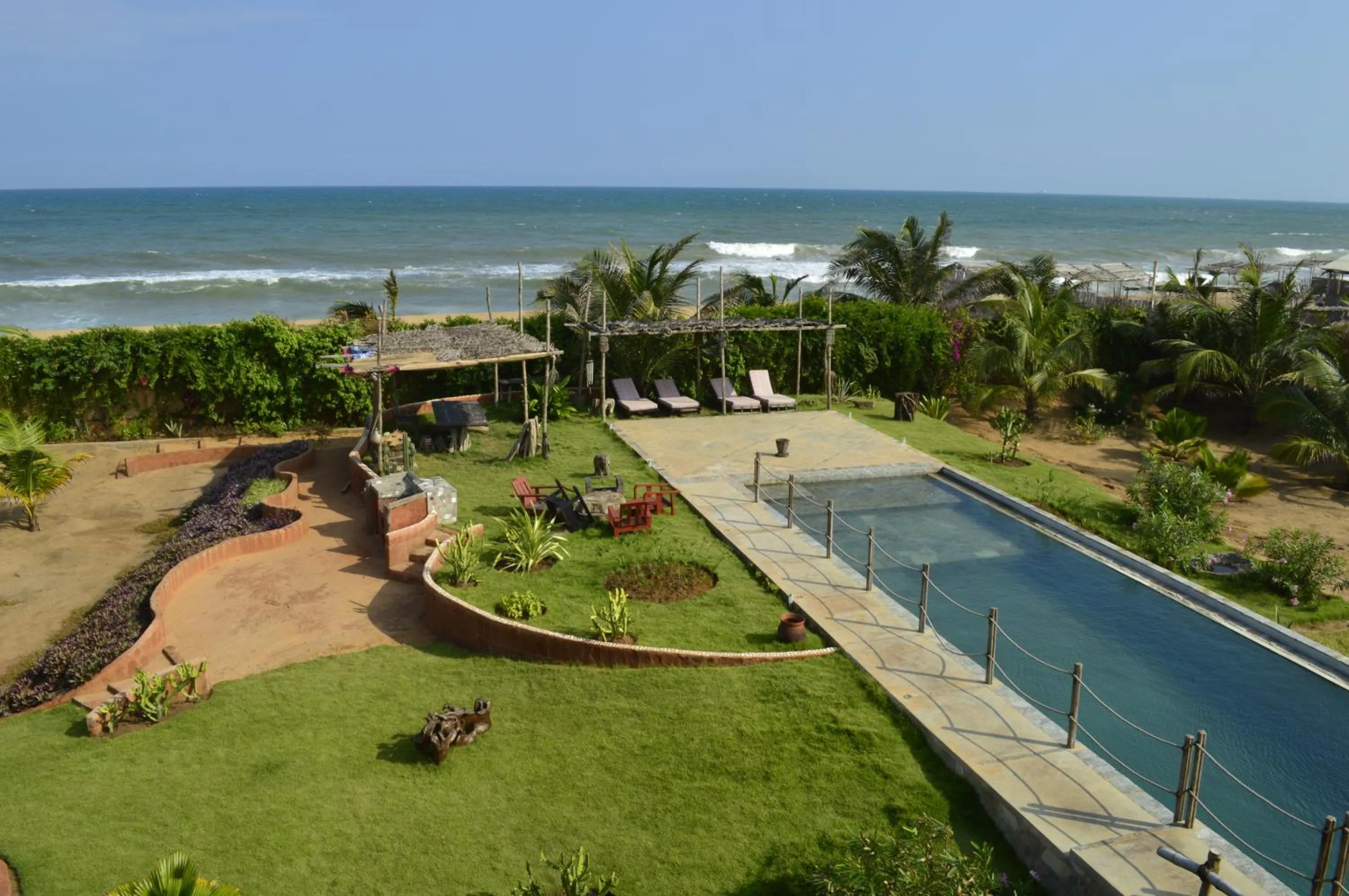 Day in La Maison Bleue Lome