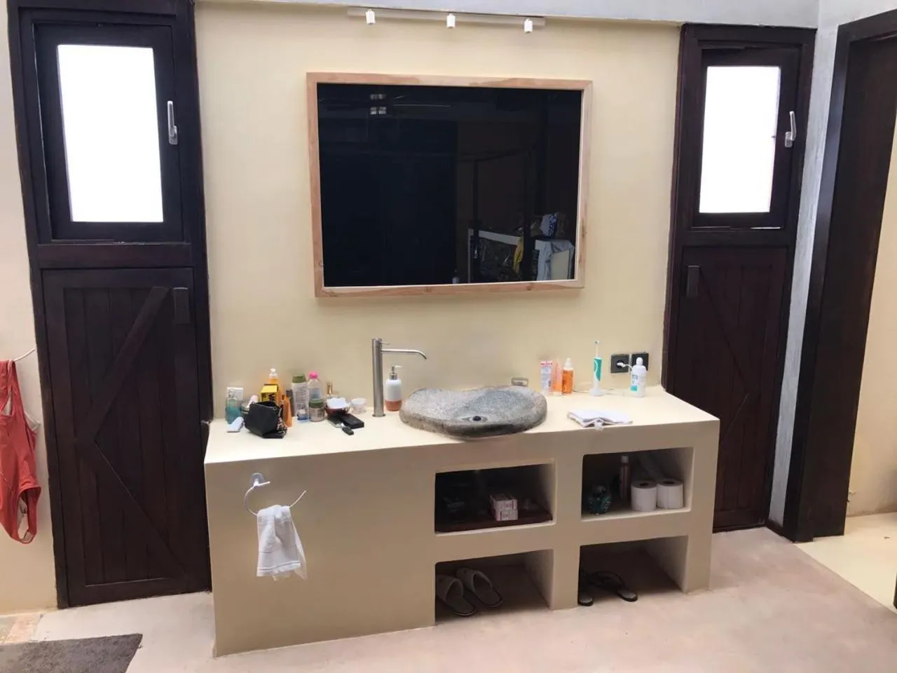 Bathroom in La Maison Bleue Lome