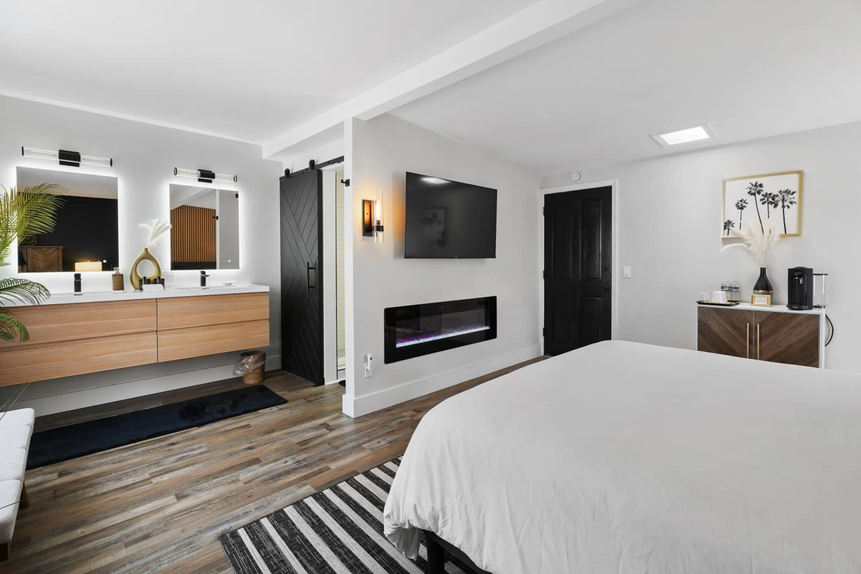 TV and multimedia, Bed in Mendo Bungalow