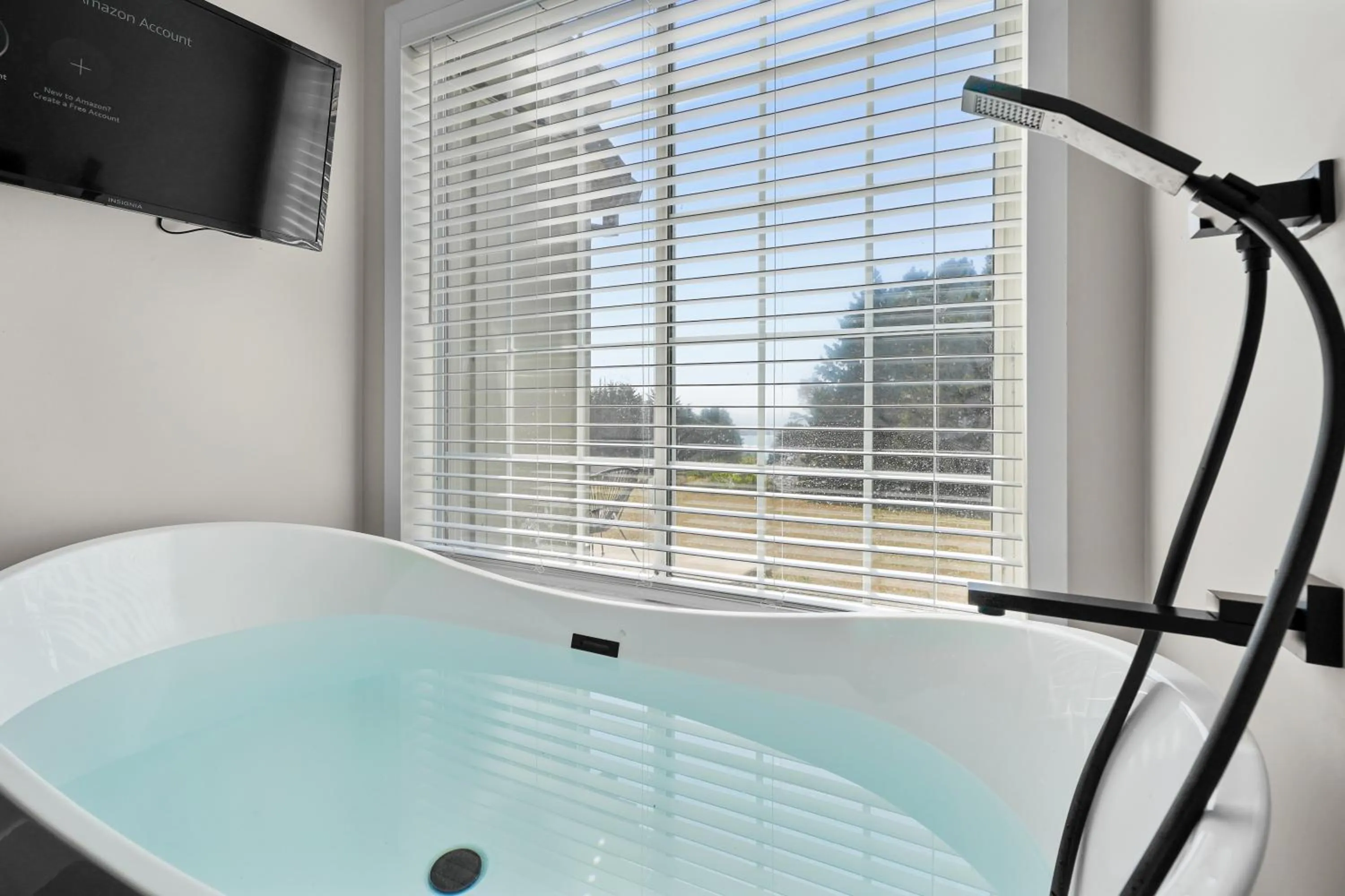 Bathroom in Mendo Bungalow