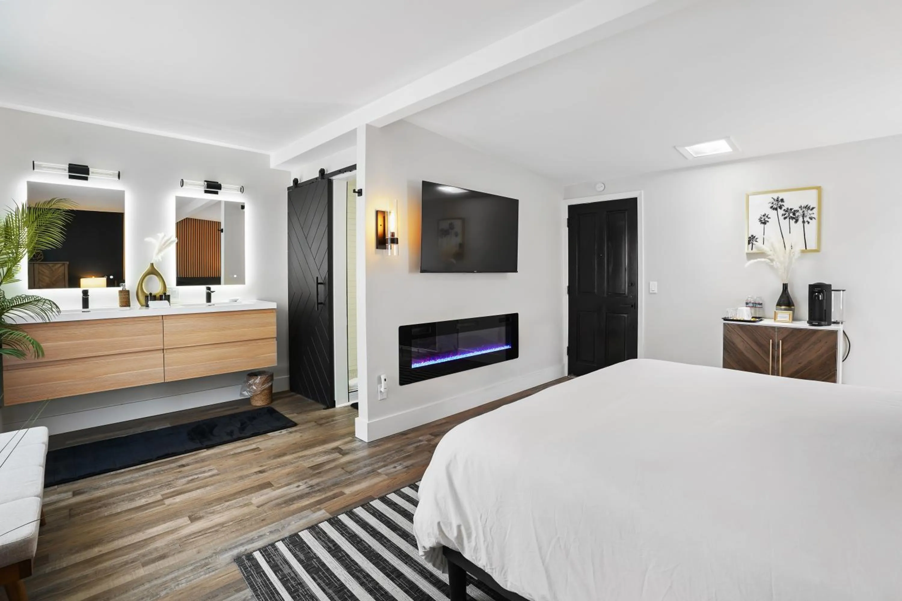 TV and multimedia, Bed in Mendo Bungalow