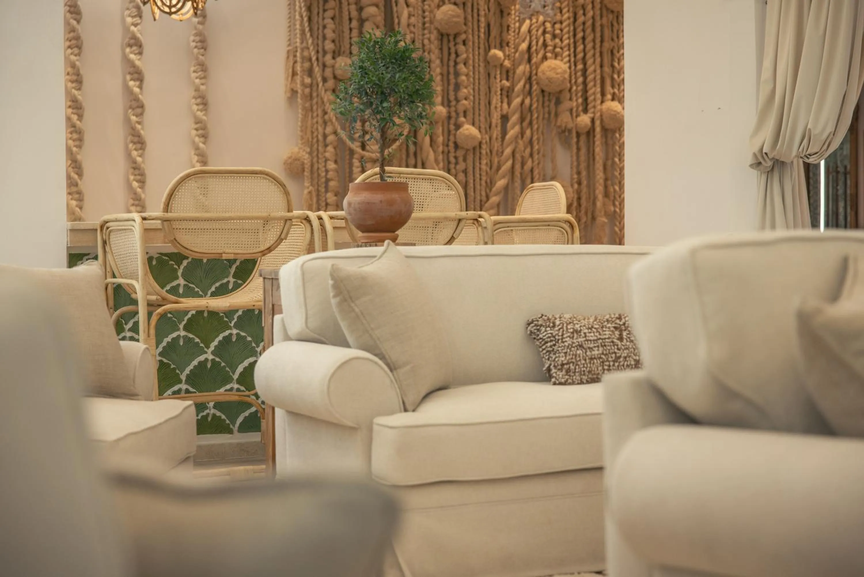 Lobby or reception in Les Palmiers Boutique Hôtel & Spa